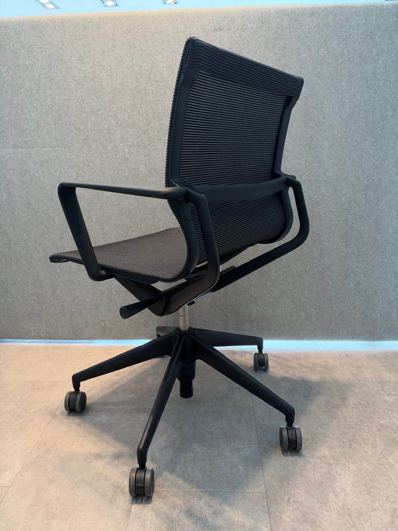 Vitra fundarstóll 4