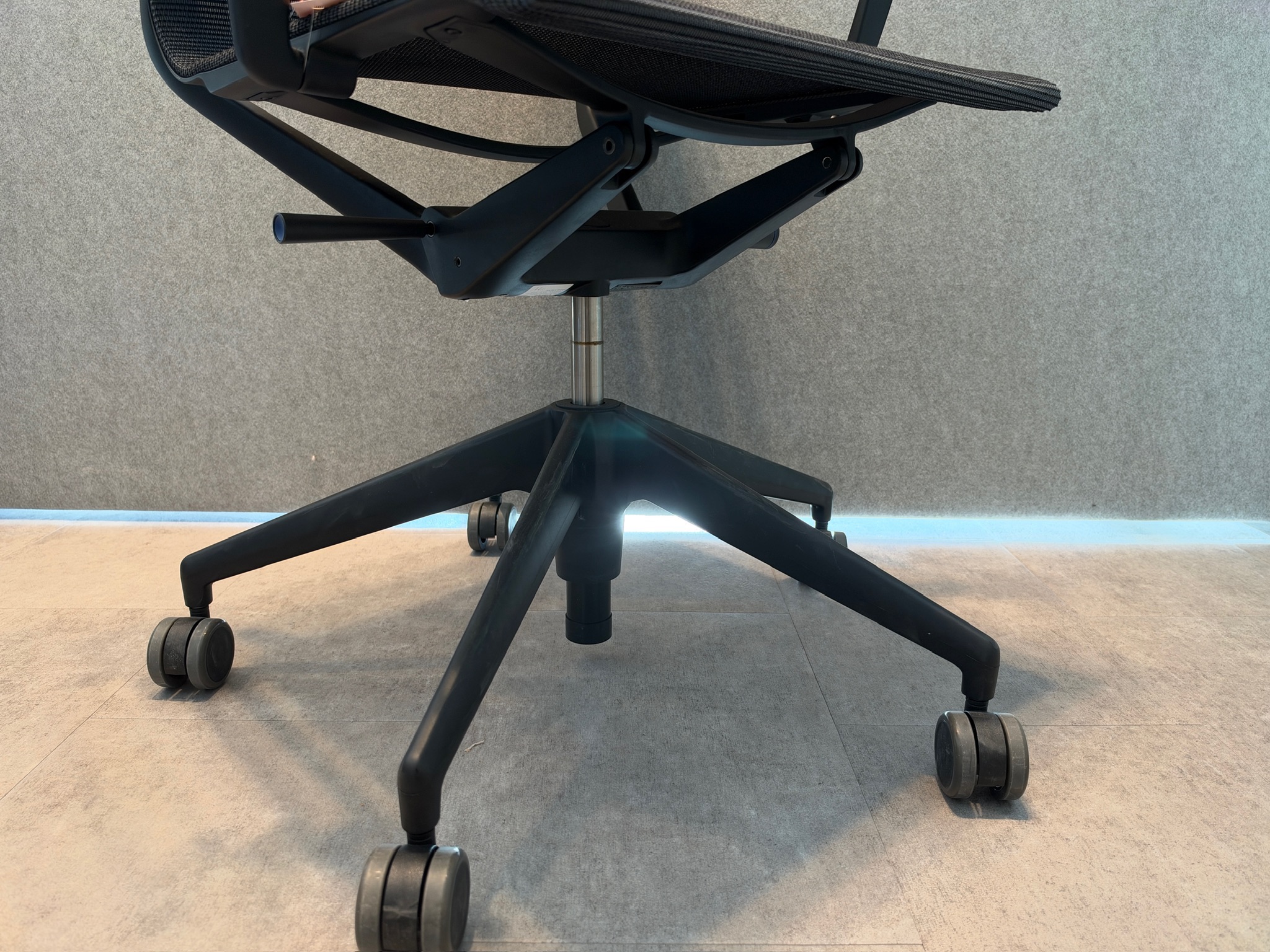 Vitra fundarstóll 6