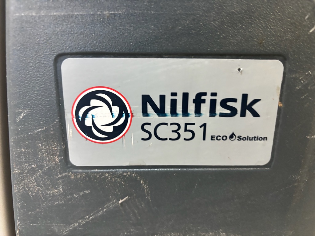 Nilfisk gólfþvottavél 6