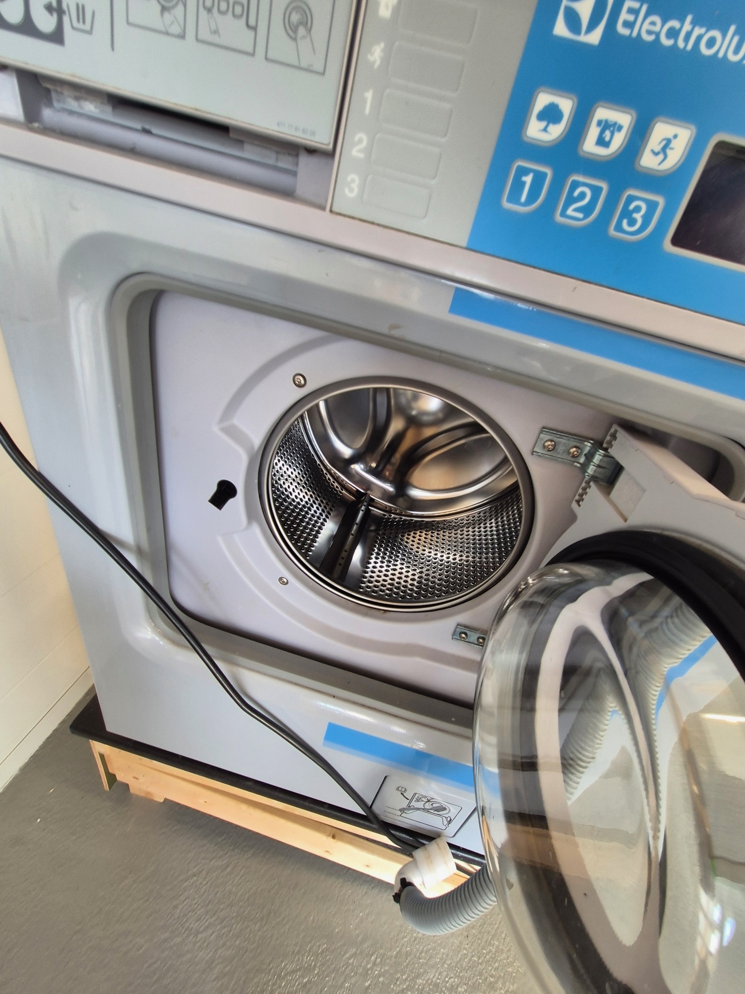 Electrolux þvottavél og þurrkari með token greiðslur 2