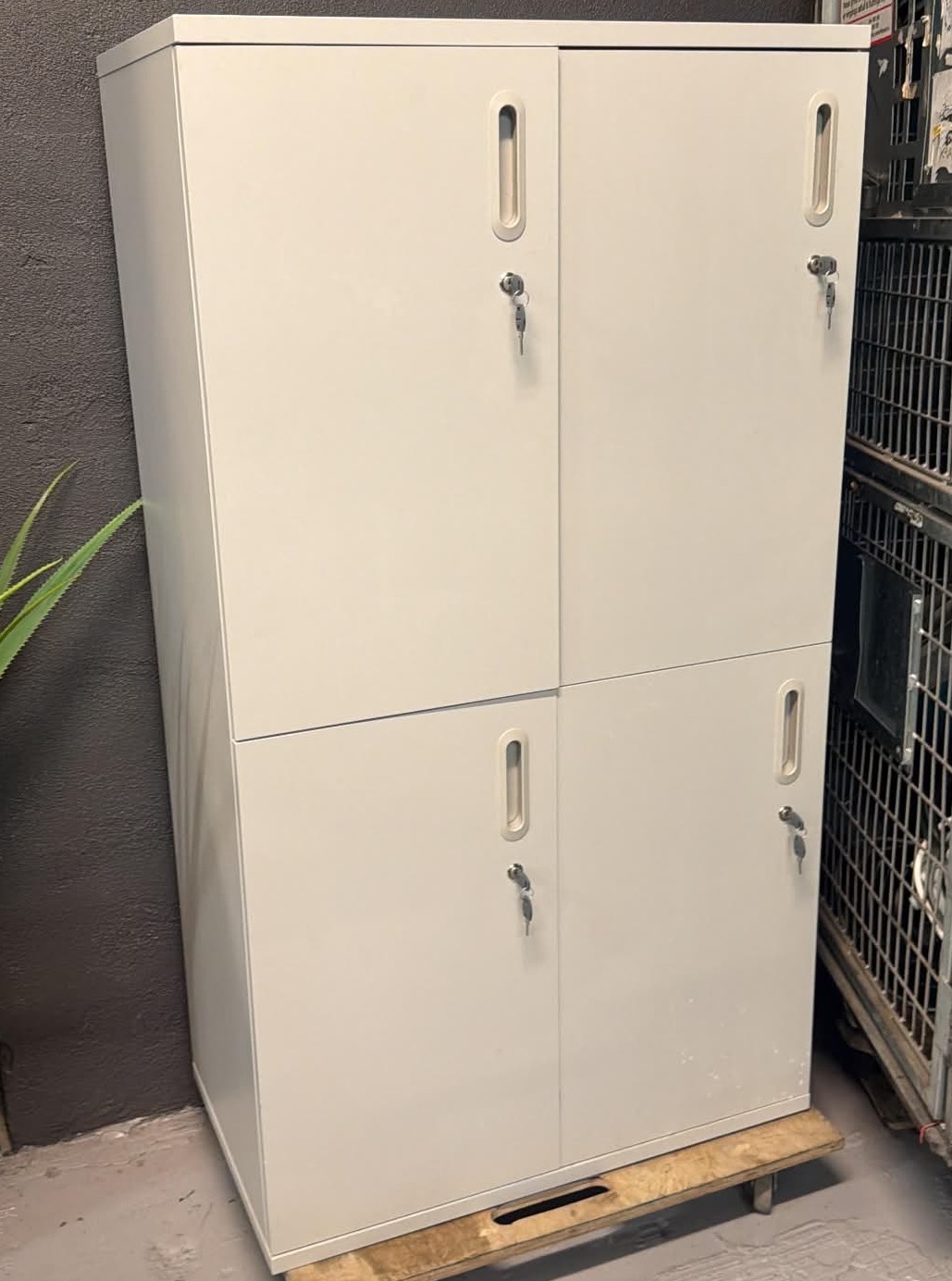 Herman Miller munaskápur