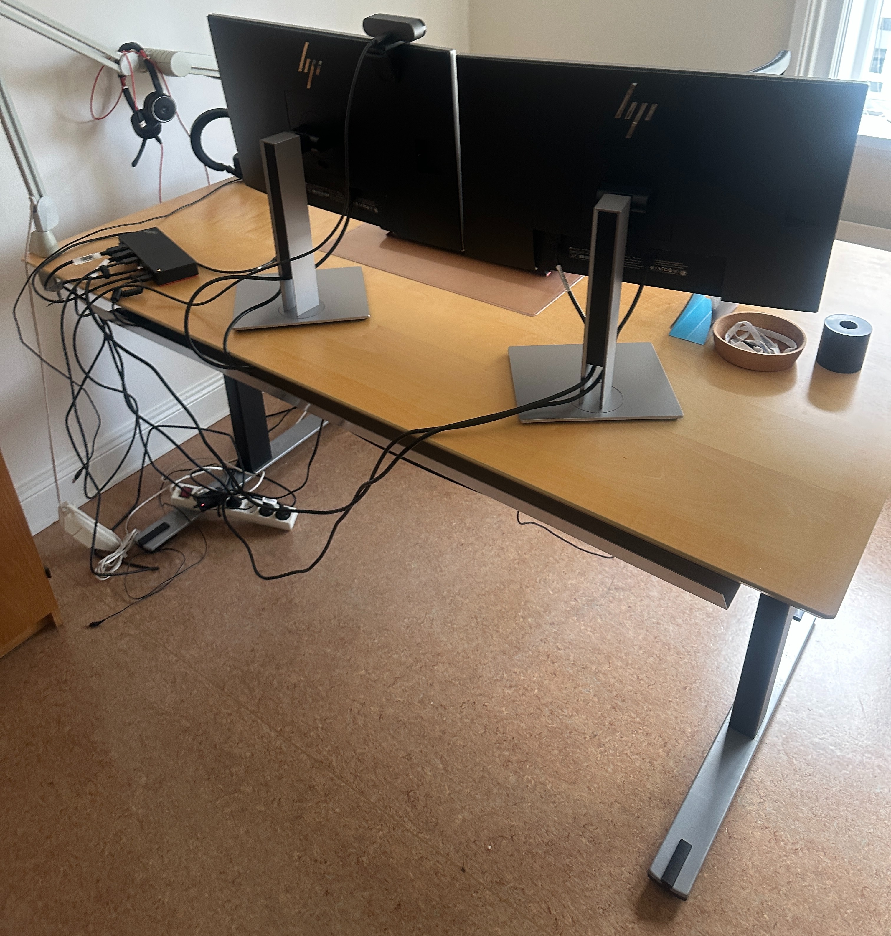Dencon rafmagnsborð 2