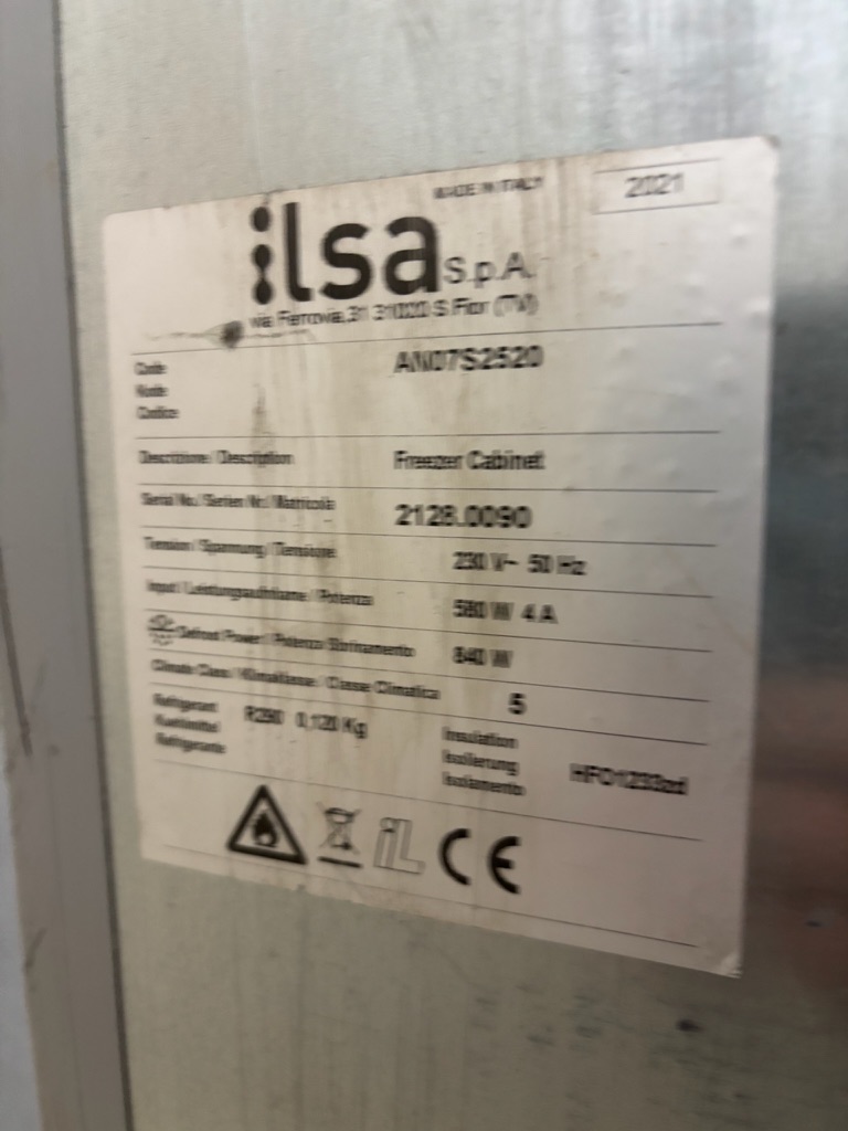 Ilsa frystiskápur 8