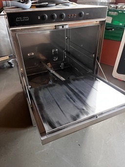 SELT / SOLD MBM undirborðsvél, H82 x B57 x D60 sm. 2
