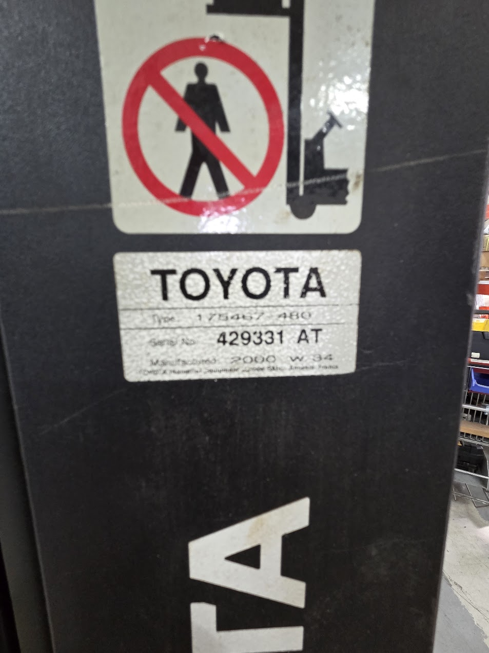 SELT / SOLD Toyota staflari 4.8 lyftihæð - 1.6t lyftigeta - Borgarnes 3