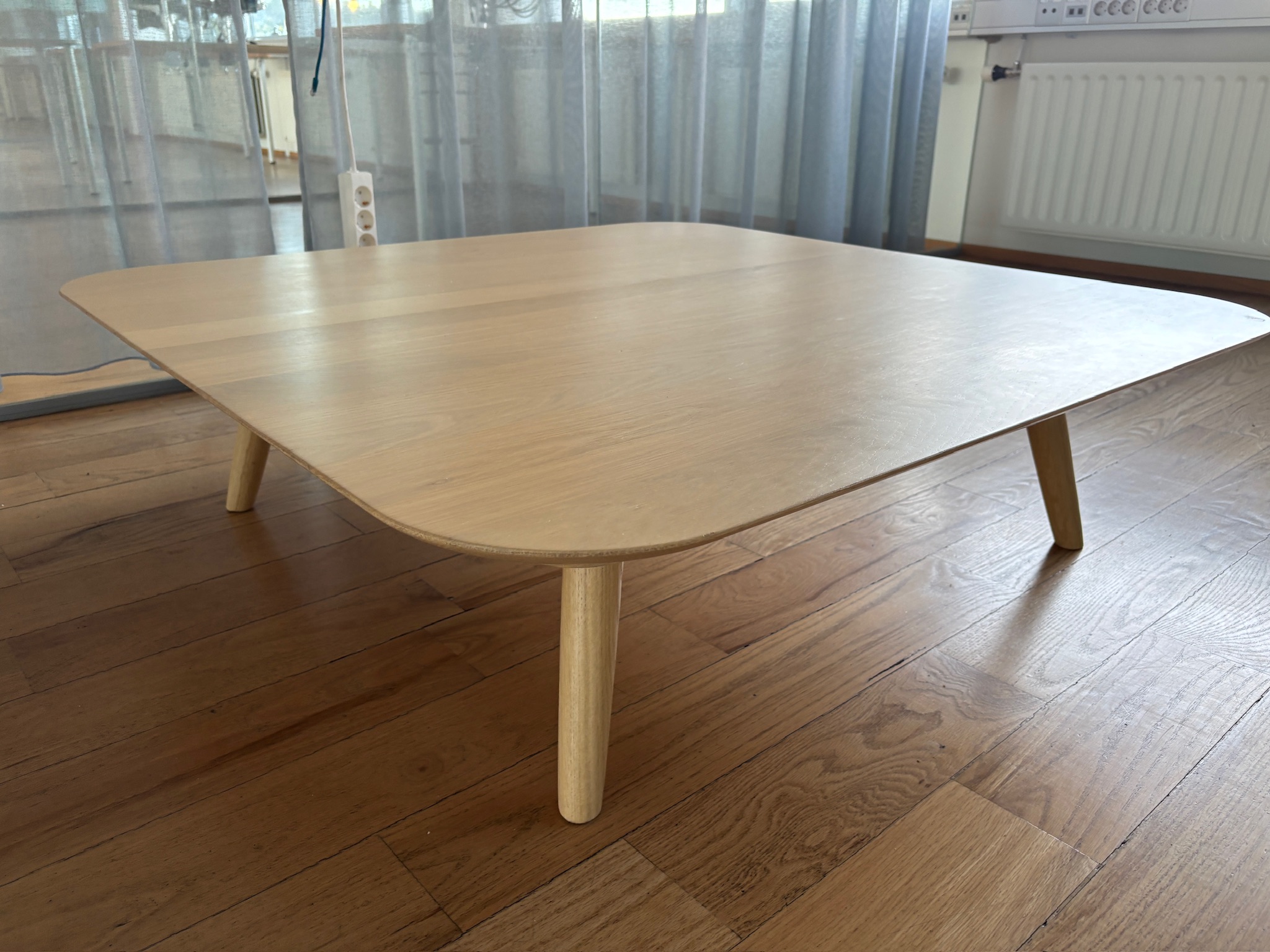 Moooi stofuborð 3