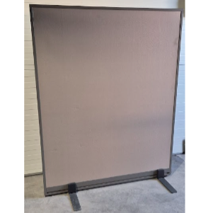 SELT / SOLD Hljóðeinangrandi tauskilrúm, H150xB120sm. - Akureyri