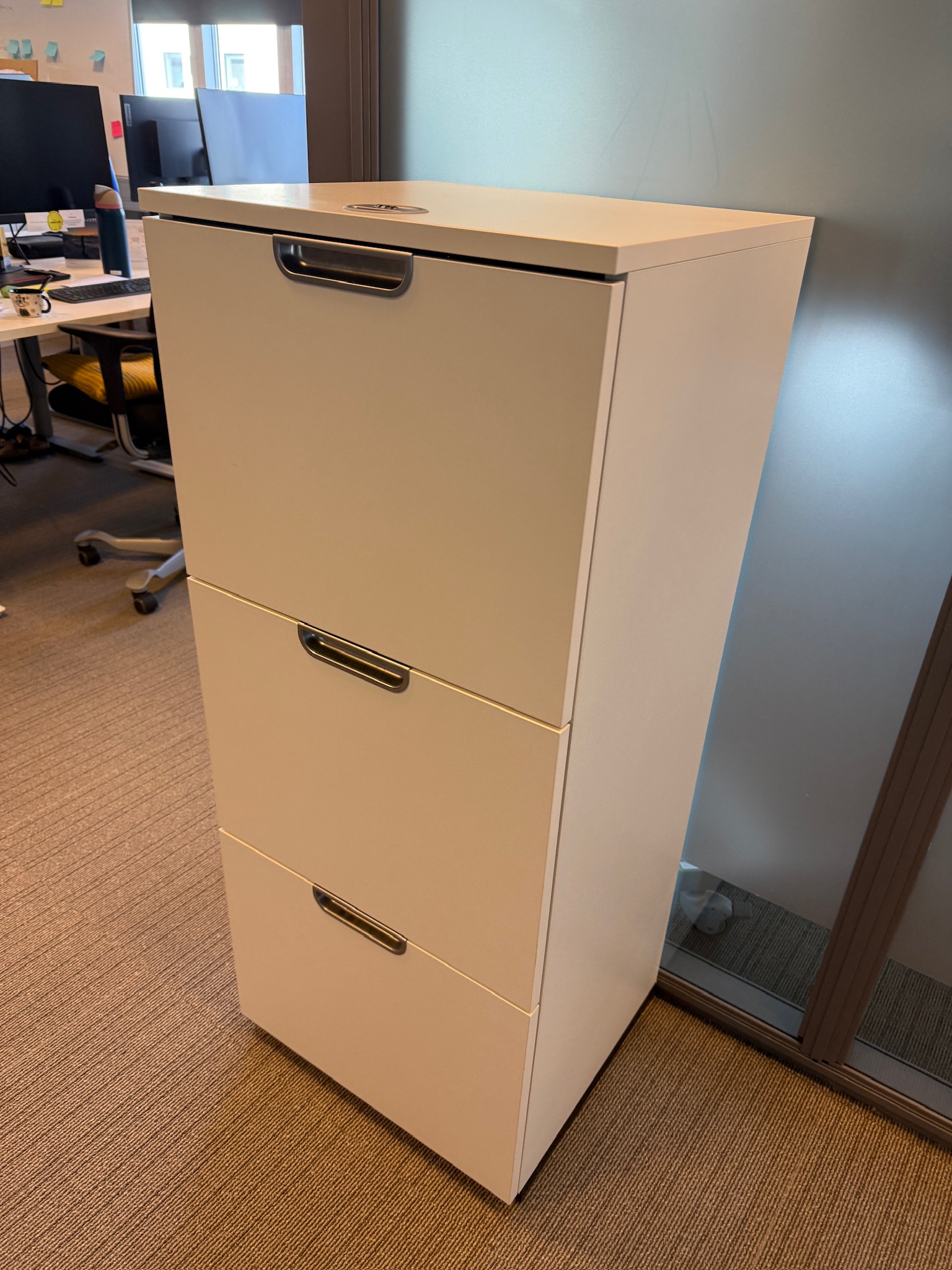 SELT / SOLD IKEA skápur með læsingu, H120sm. 5
