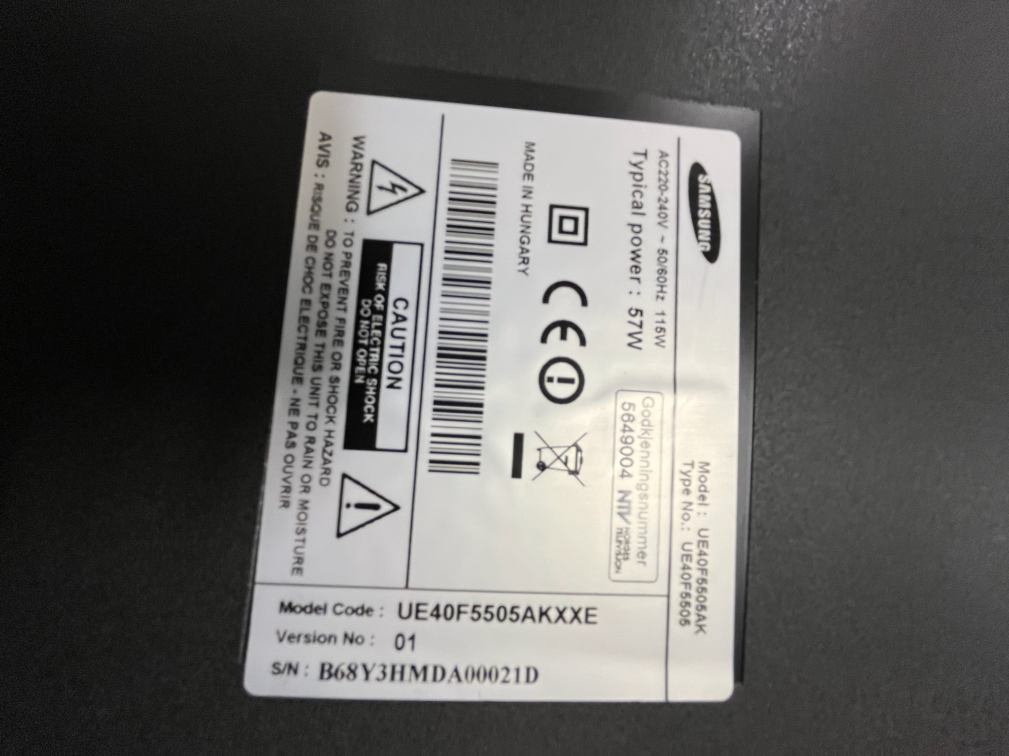SELT / SOLD Samsung sjónvarp, 42 tomma með ramma. 3