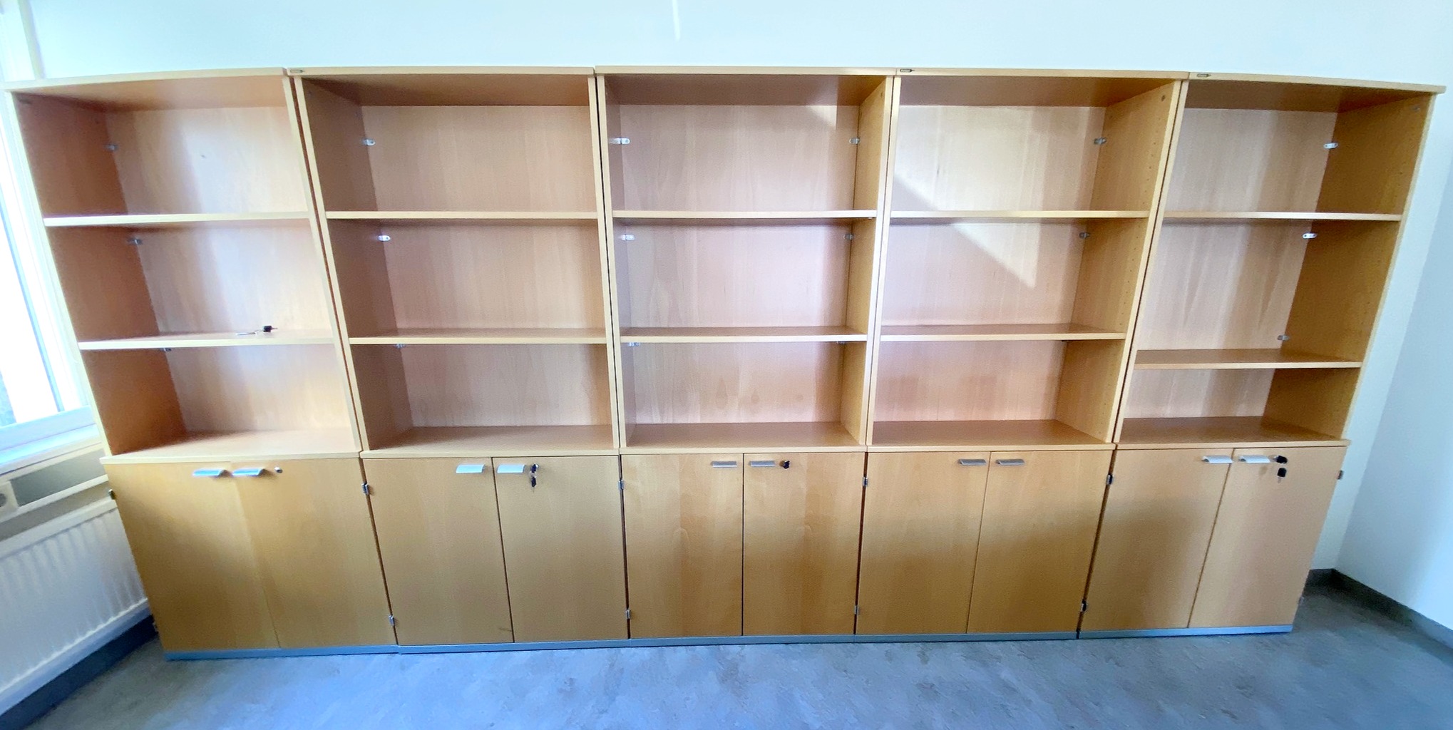 SELT / SOLD Mjög fínir skrifstofuskápar frá Pennanum (5 stk.)