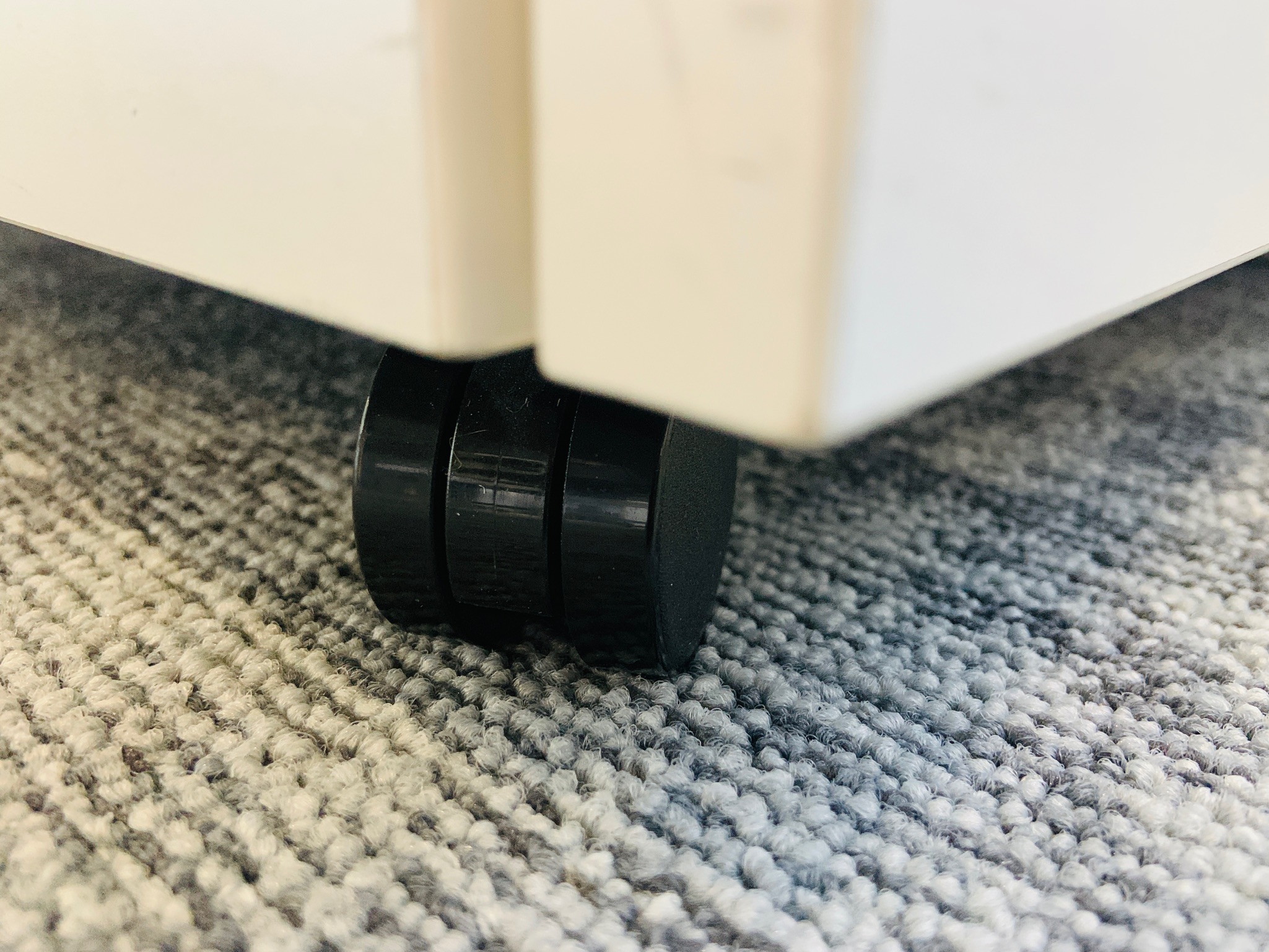 Selt/Endurnýtt-Galant skúffueining á hjólum frá IKEA 4