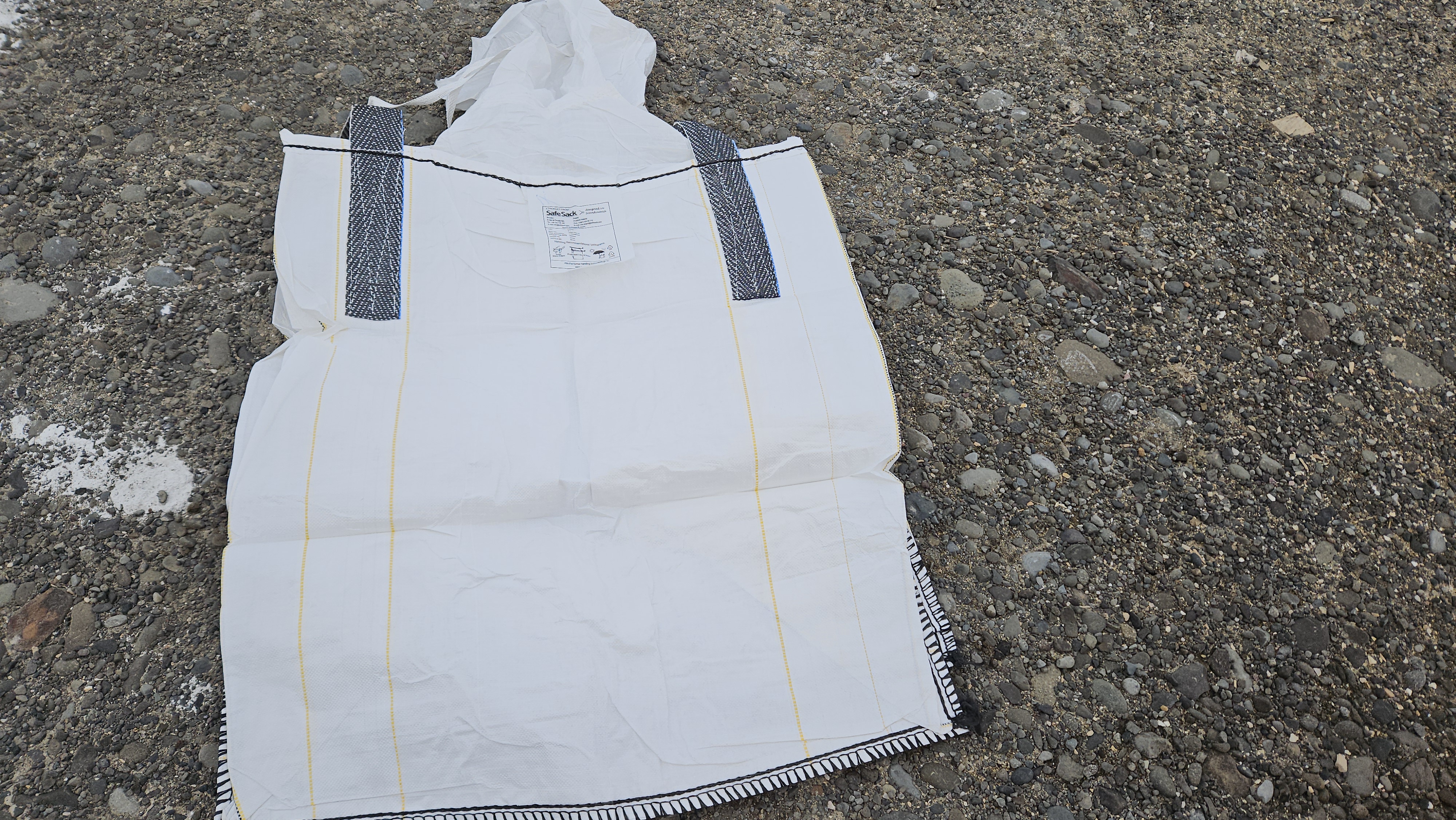 SELT / SOLD - Sekkir - pokar - 1100 kg. - 1000 stk. SAFESACK CONSTRUCTION BAG 2