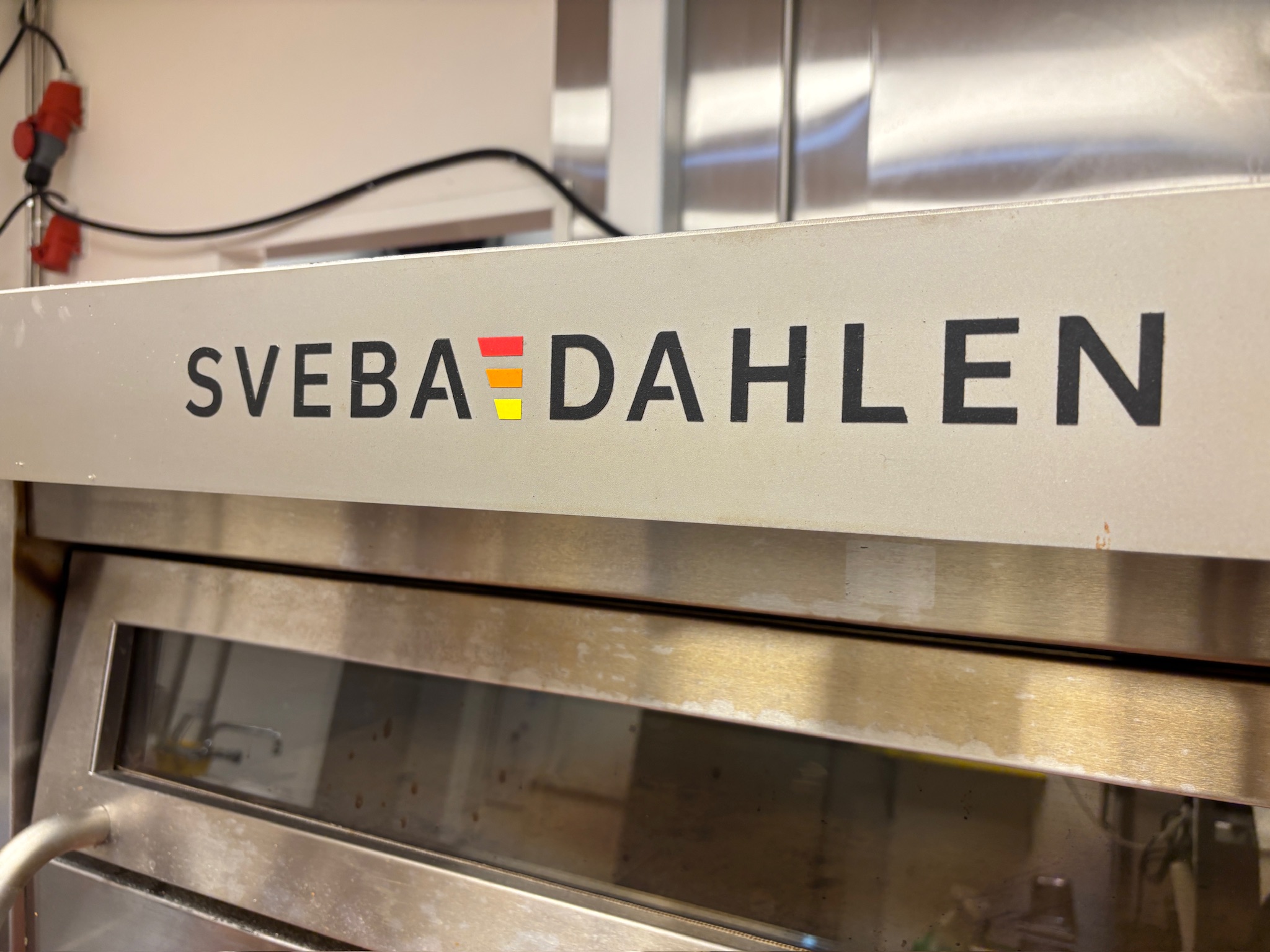 SELT / SOLD Sveba Dahlen Vichinga pizzuofn 2ja hæða 14