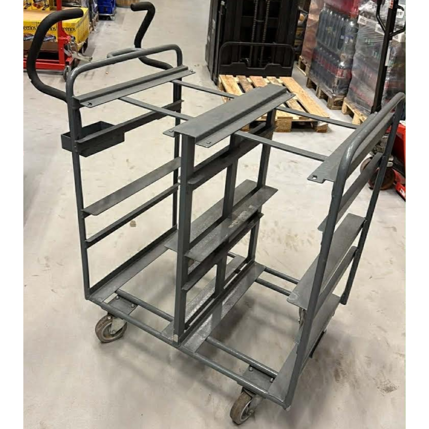 SELT / SOLD Týnsluvagn