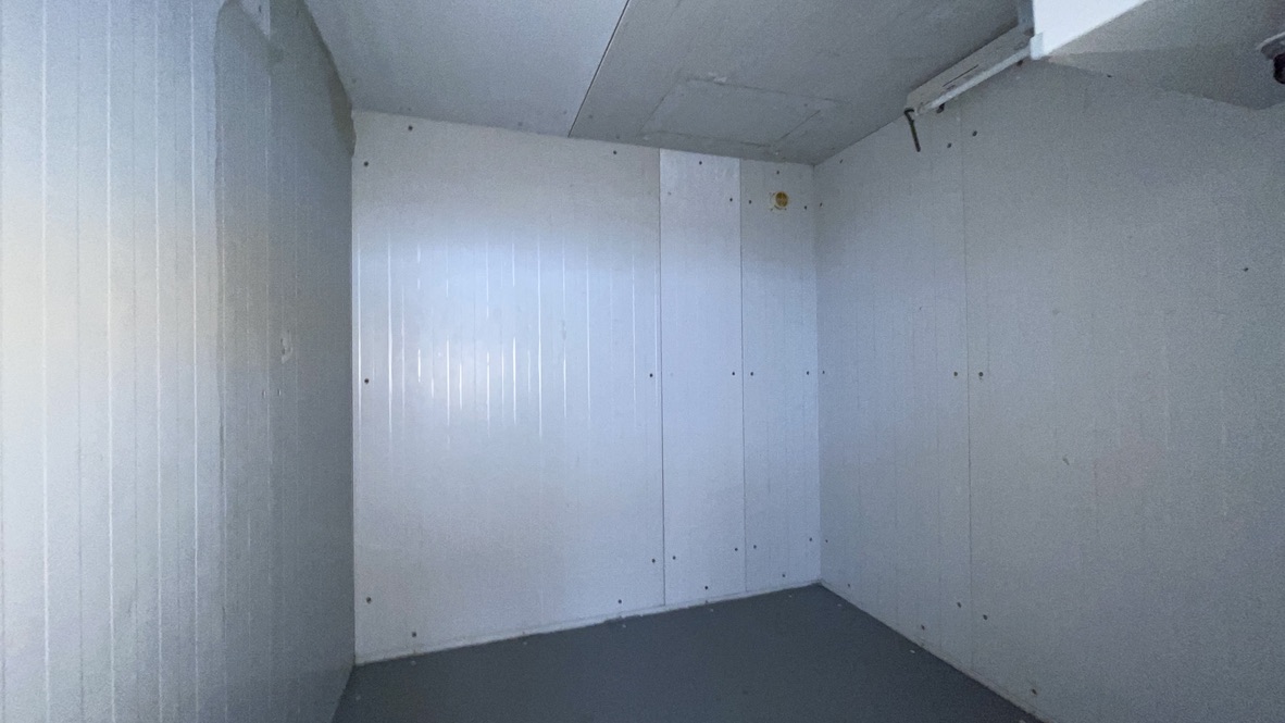 SELT / SOLD Rivacold frystir manngengur 4 fm 7