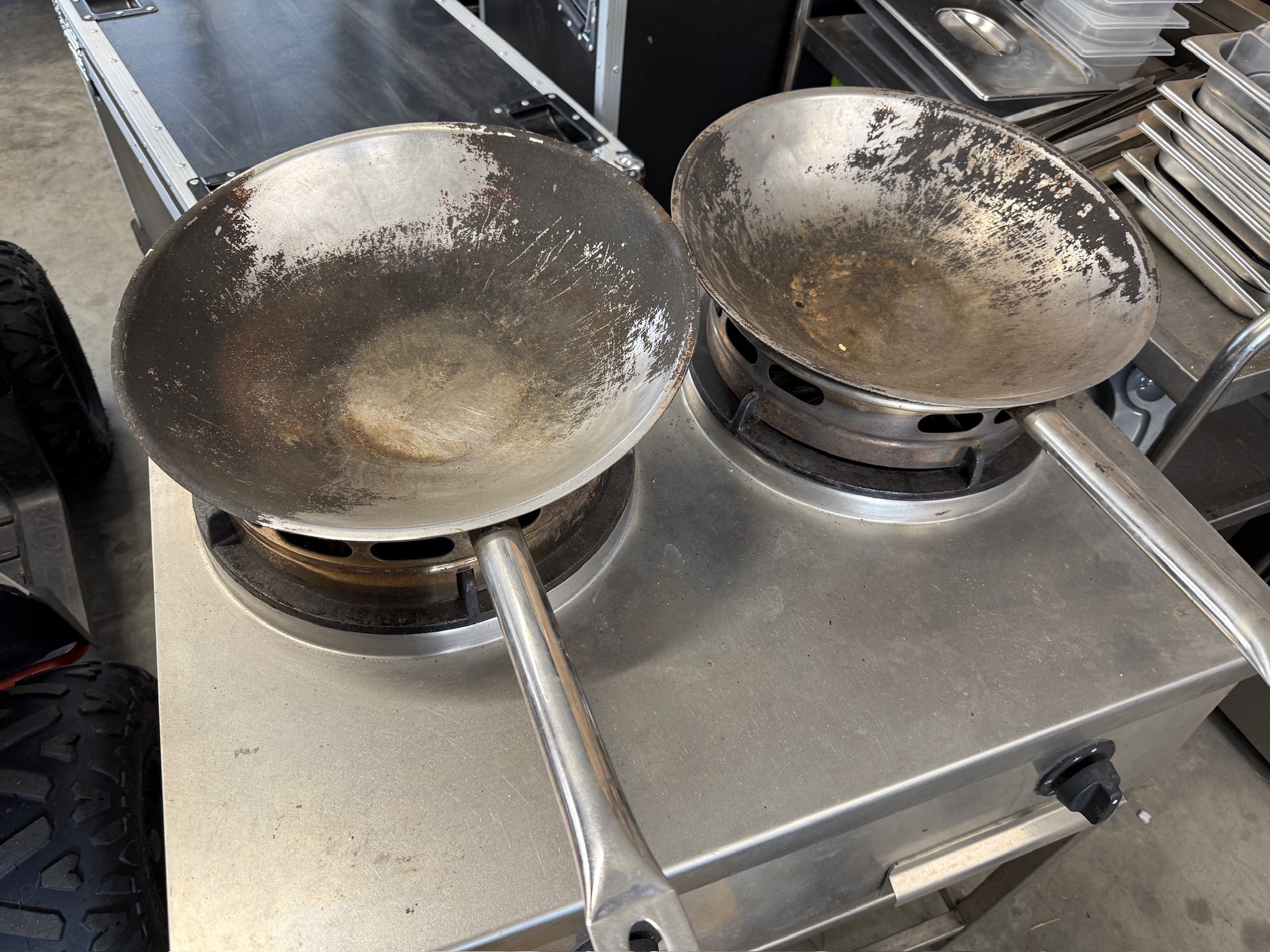 Nayati wok gaseldavél á standi 4