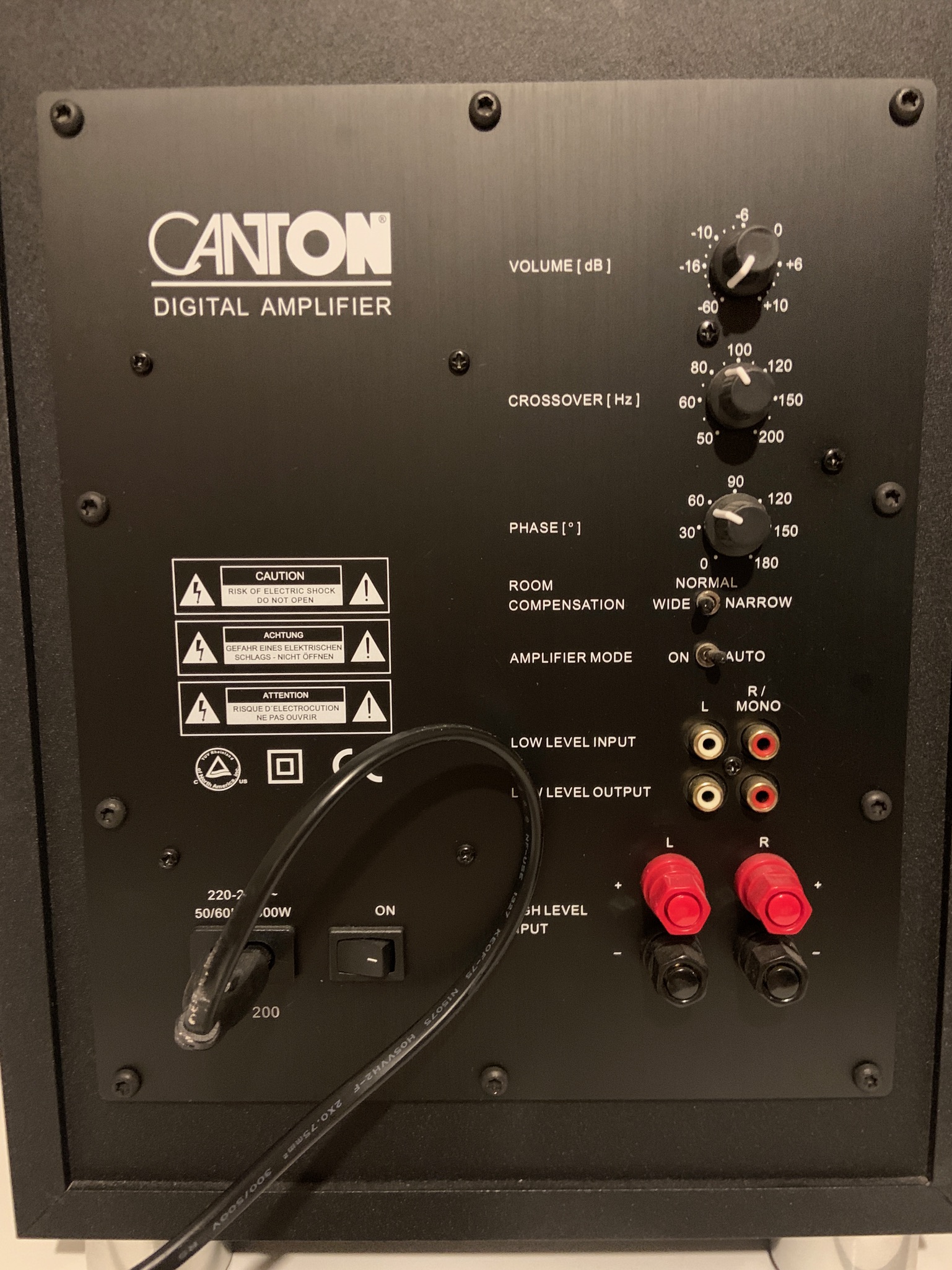 SELT / SOLD Canton Digital Amplifier Subwoofer 2
