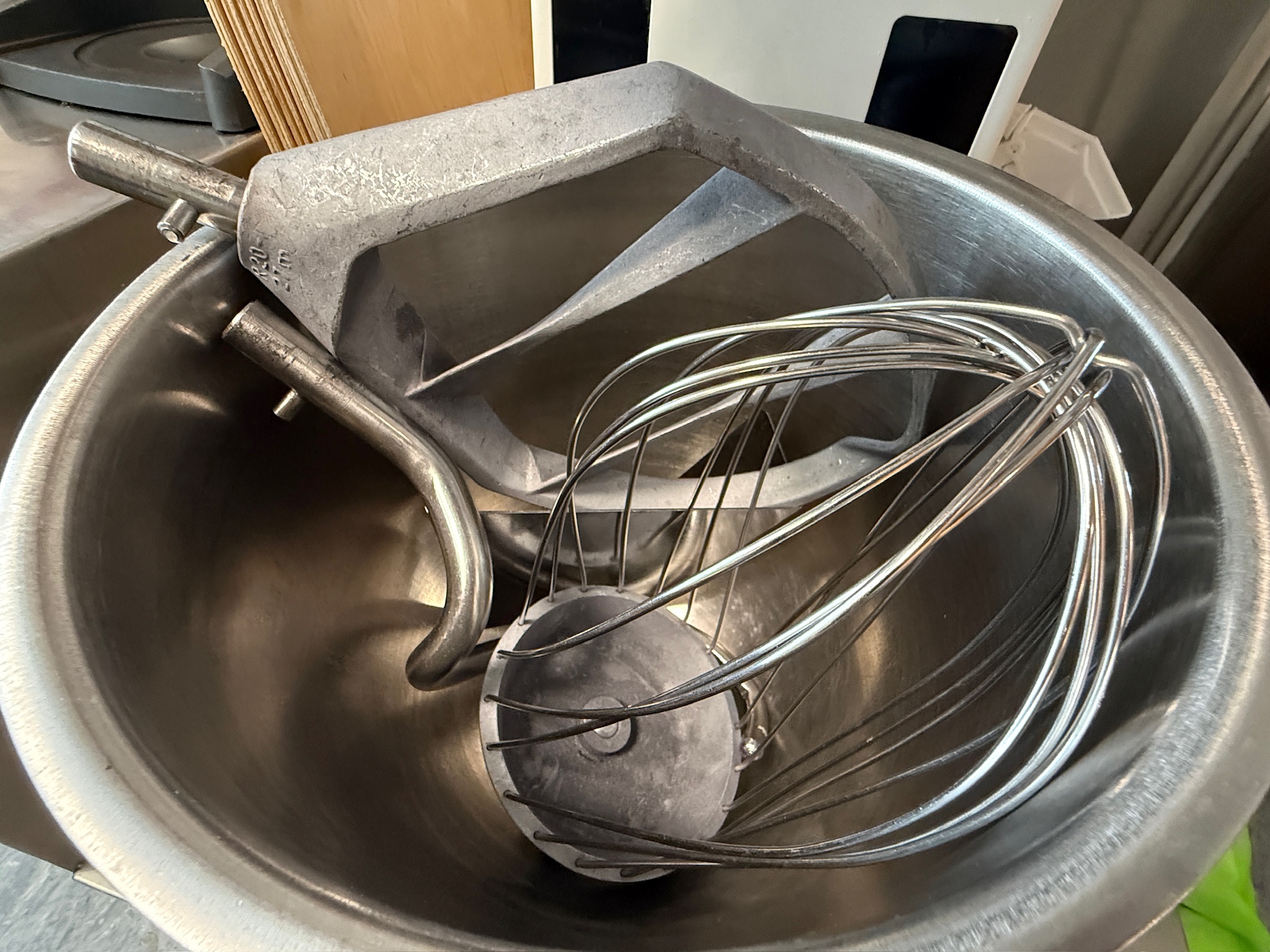 SELT / SOLD Varimixer Bear hrærivél, 20L 3