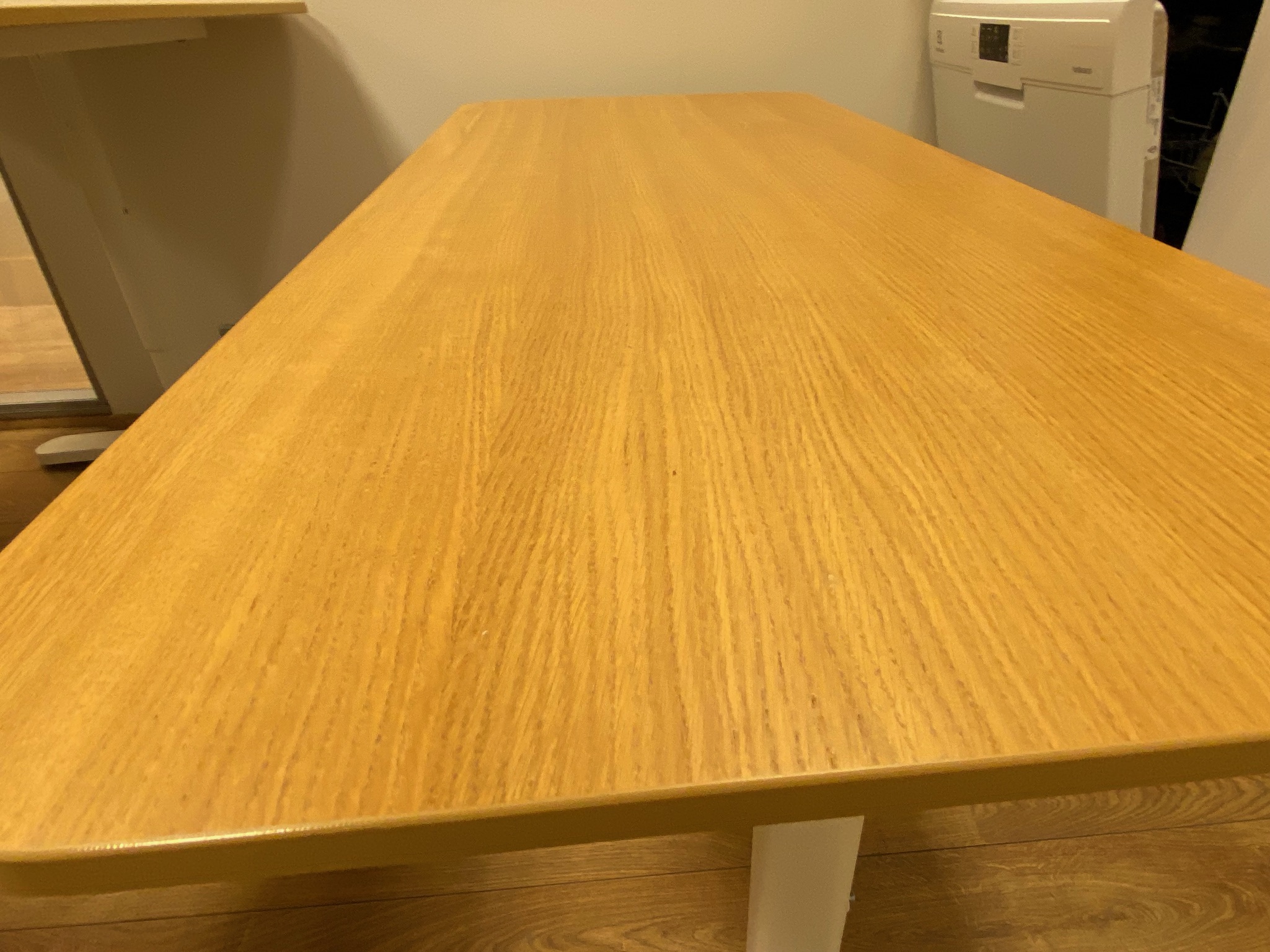 SELT / SOLD IKEA skrifborð 140sm. x 60sm. 2