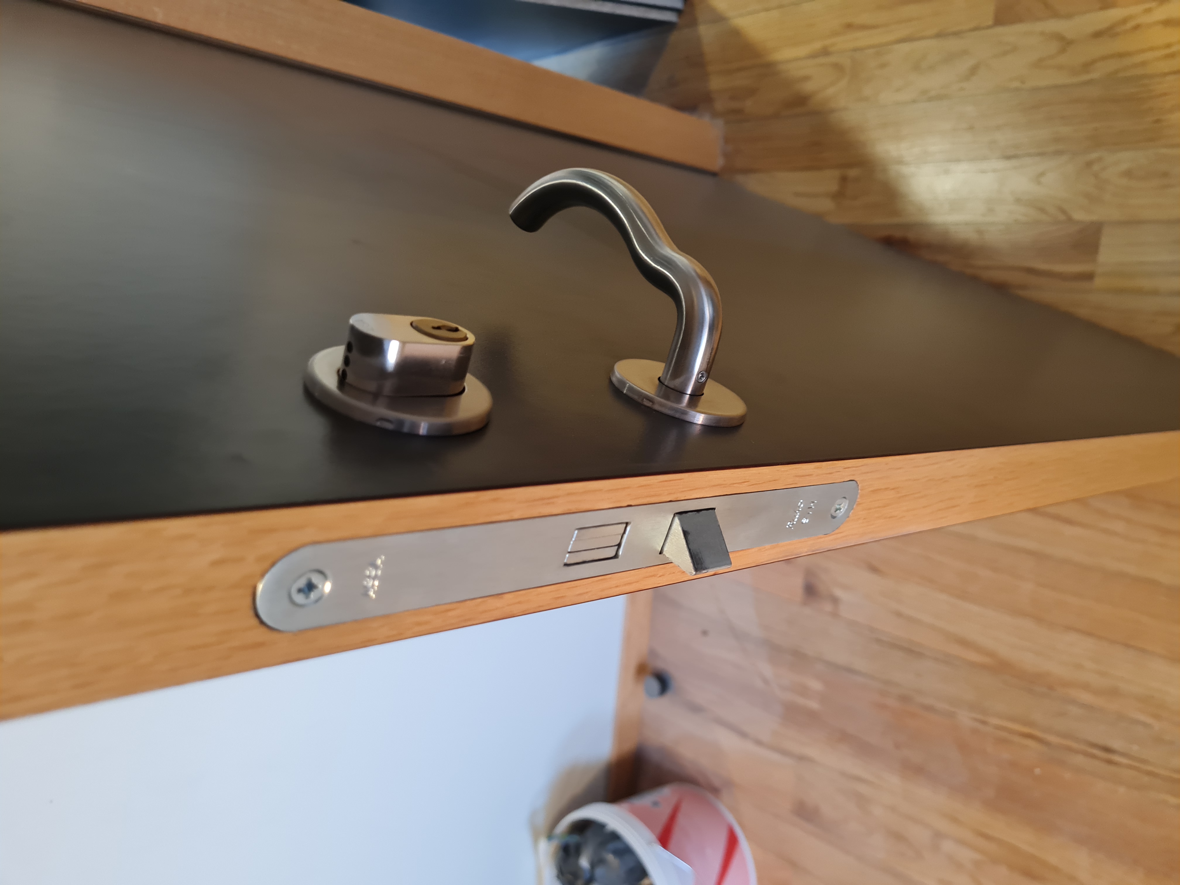 SELT / SOLD Hurðaflekar 80 og 90 - með fellilista 5