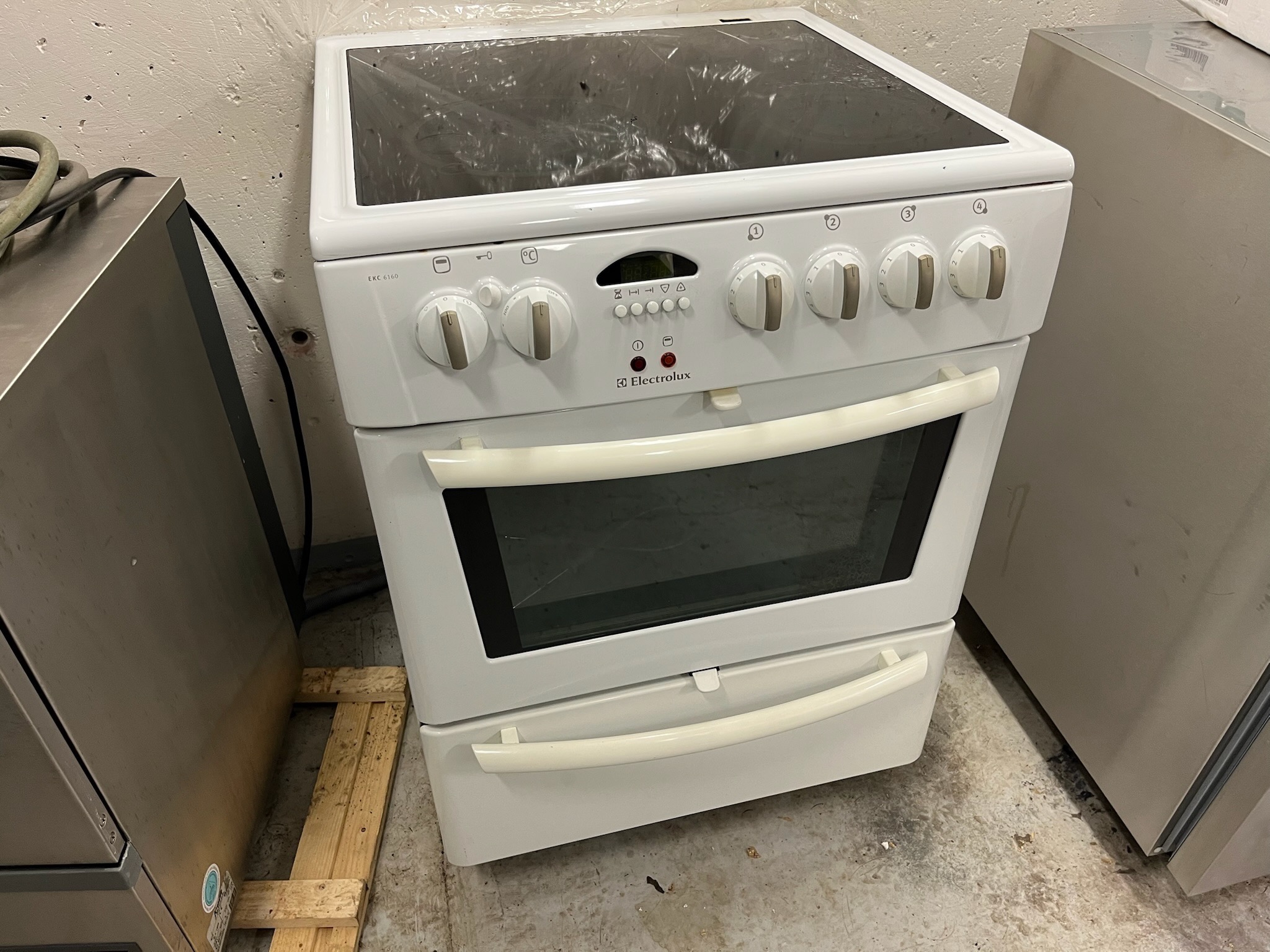 SELT / SOLD Electrolux eldavél