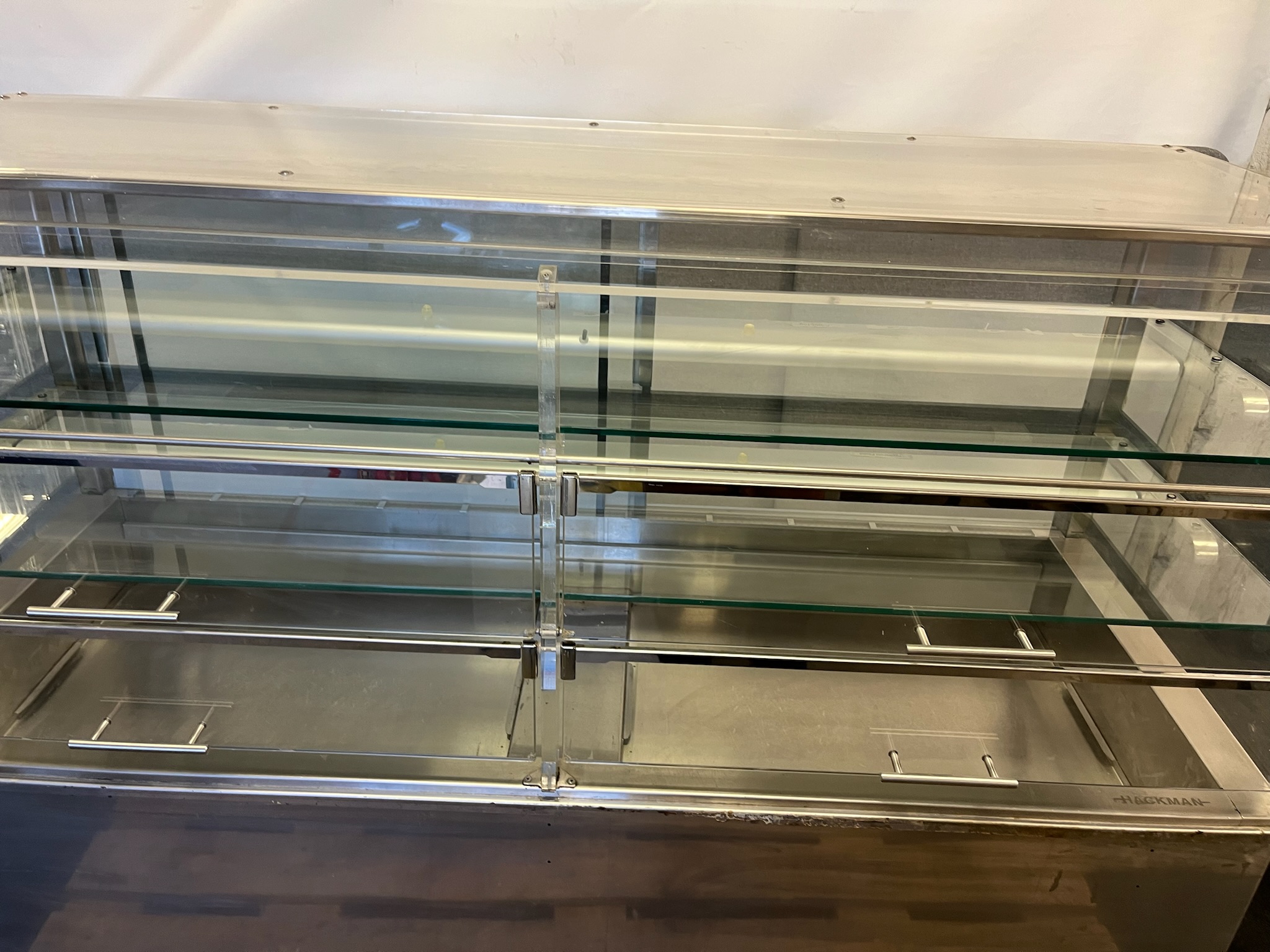 SELT / SOLD Samlokukælir/veitingakælir, B160 x D65 x H148 sm. 3