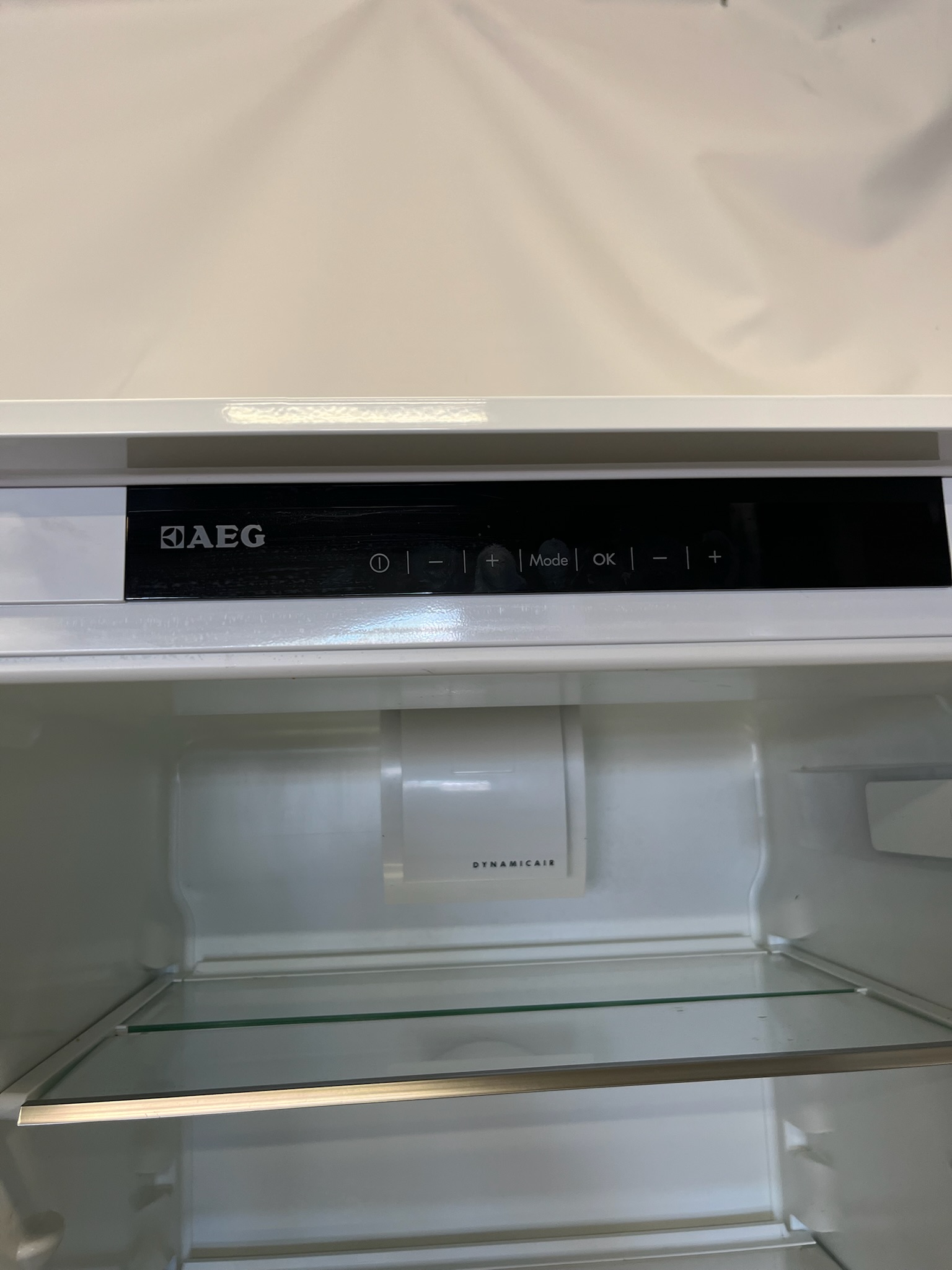SELT / SOLD AEG kæliskápur með frysti, H179xB54xD52sm. 3