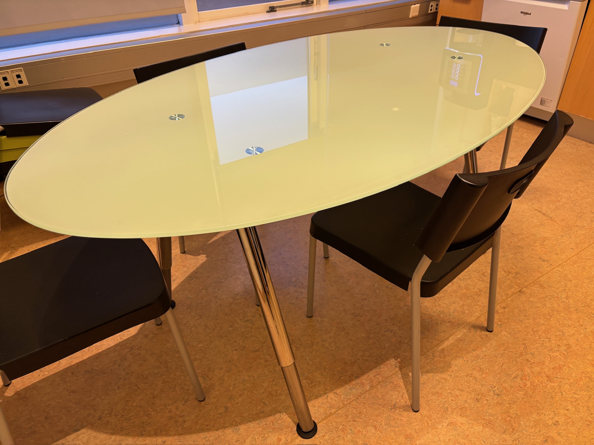 SELT / SOLD IKEA eldhúsborð, gler, B180 x D100 sm. 3