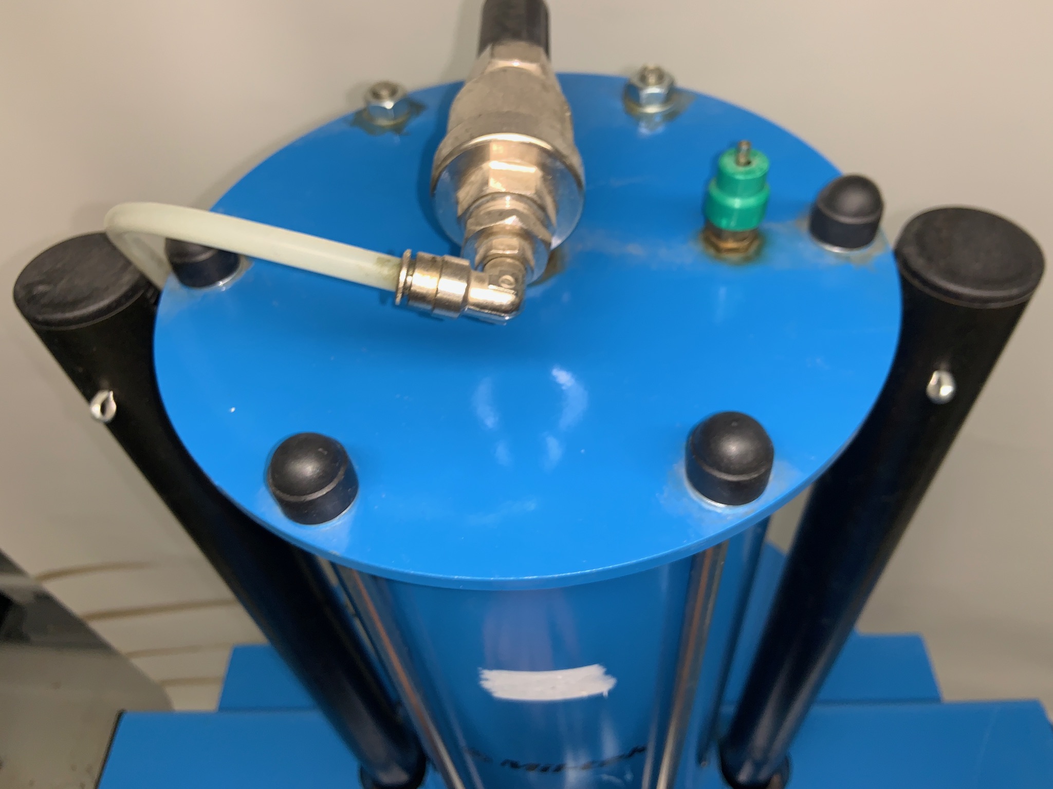 SELT / SOLD Mil-tek ruslapressa 10