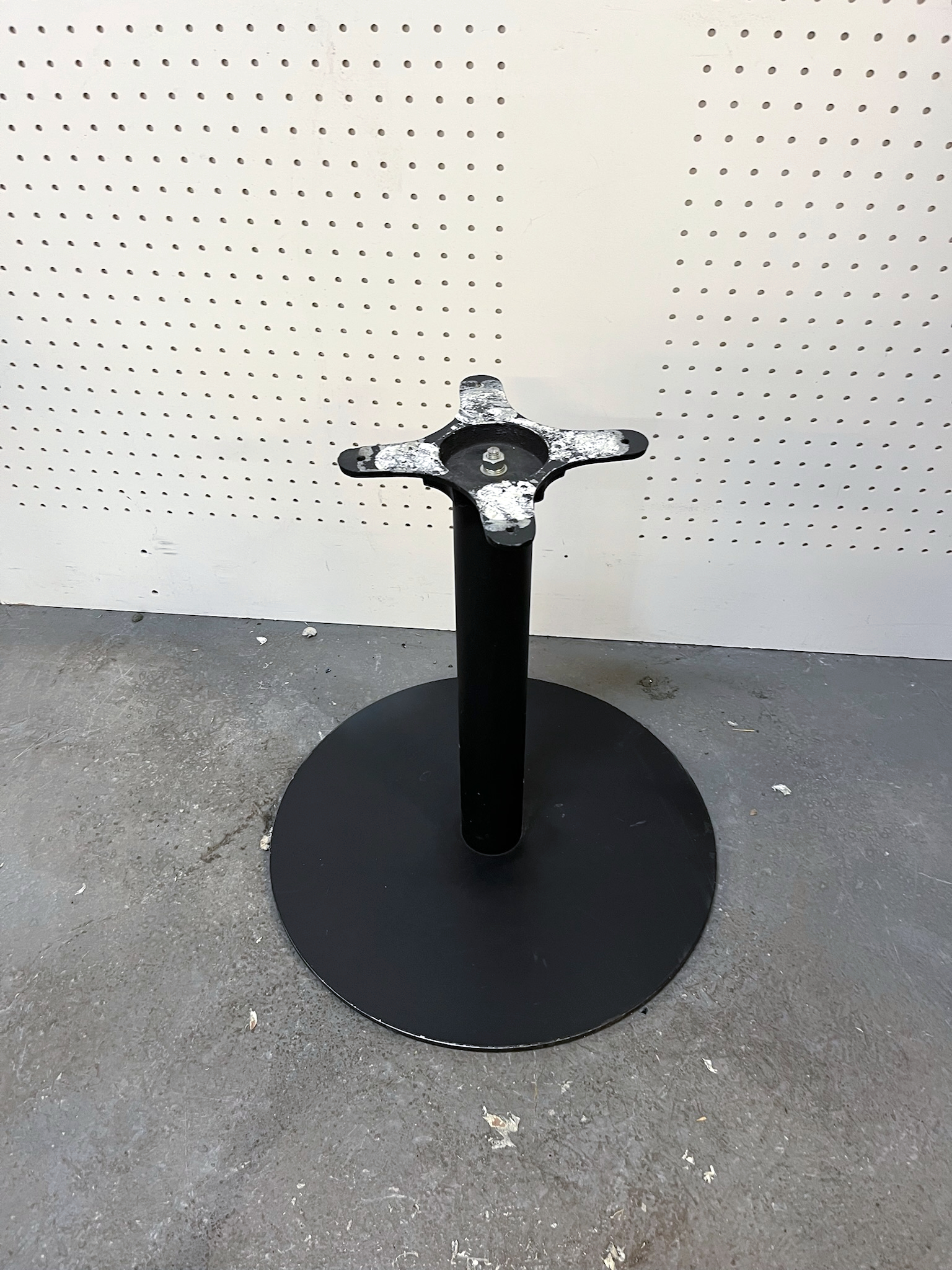 SELT / SOLD Borðfótur (14 stk.) 2