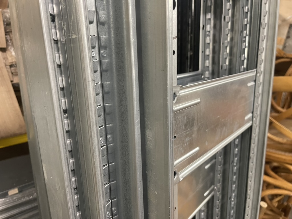 SELT/SOLDHillukerfi - týnsluhillur frá Rými - mikið magn 11