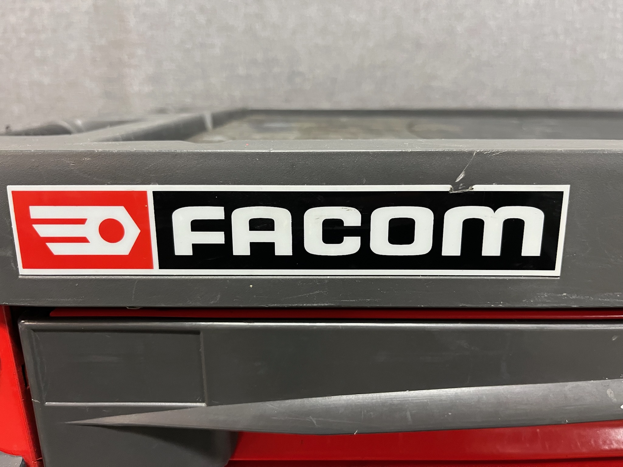 SELT / SOLD Facom Jet XL verkfæraskápur frá Ísól, 5+1+1 skúffur - nr.7 10