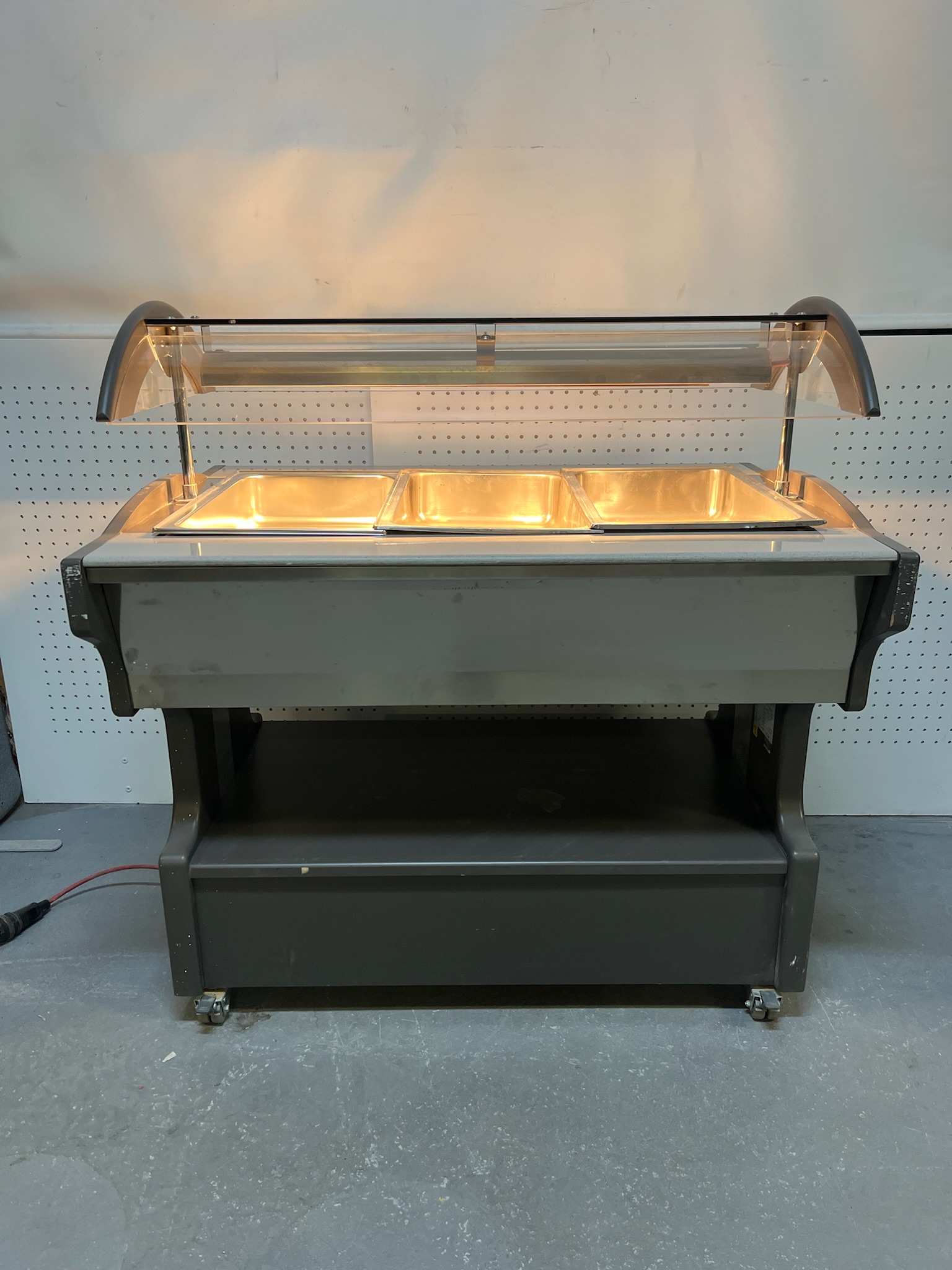 SELT / SOLD Afinox kæliborð 3
