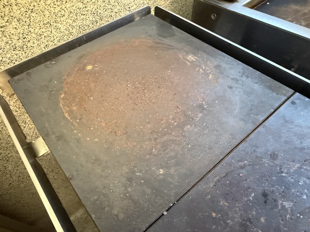 SELT / SOLD Jöni Foodline helluborð, B46xD86xH90sm. 5