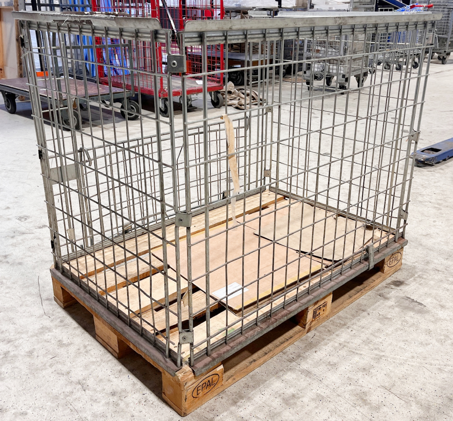 SELT / SOLD Brettagrind frá AJ Vörulistanum, B122xD71xH102sm 4