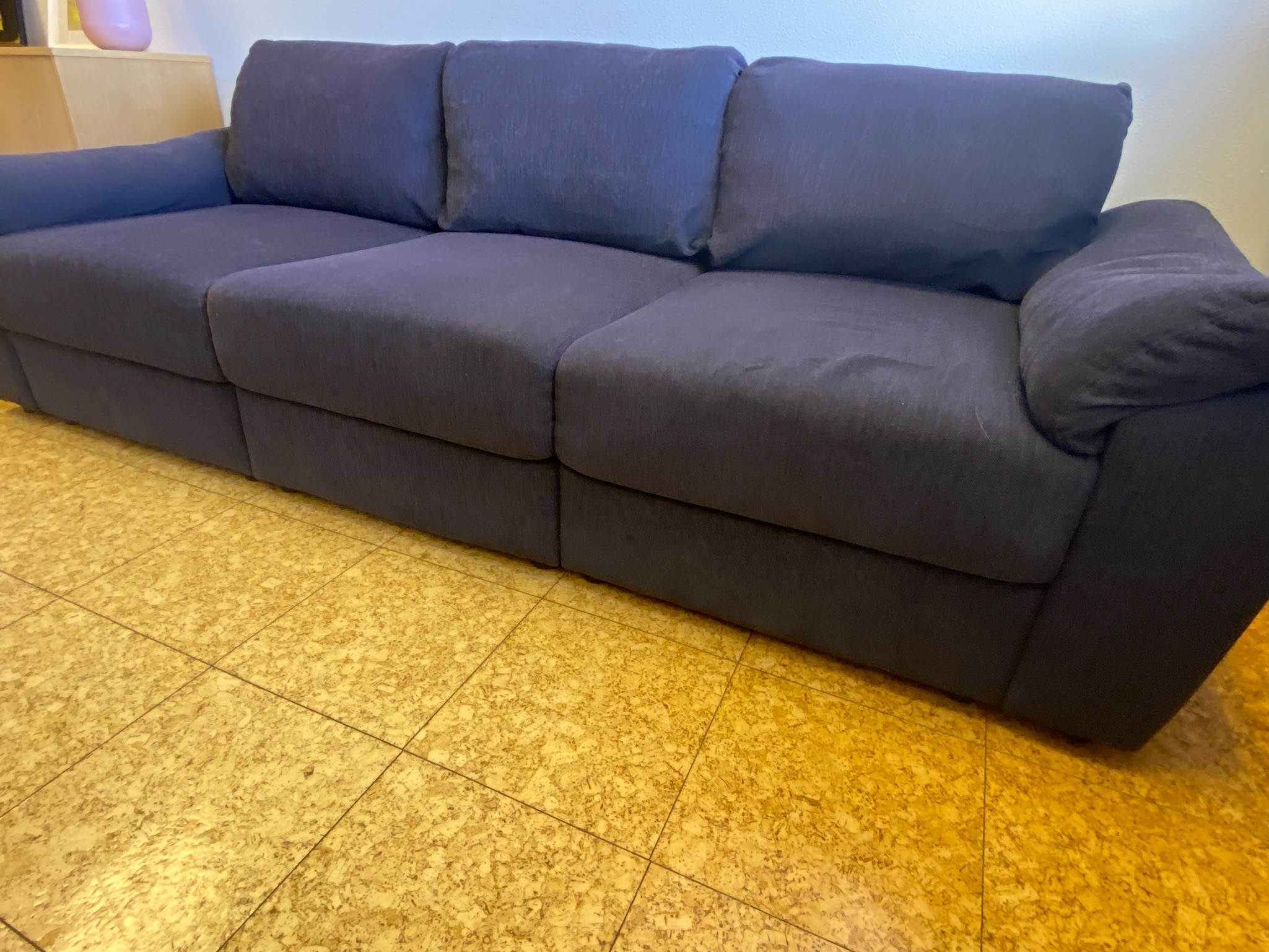 SELT / SOLD tausófi 3ja manna - fjólublár (220 x 90 sm.) - Alþingi 4