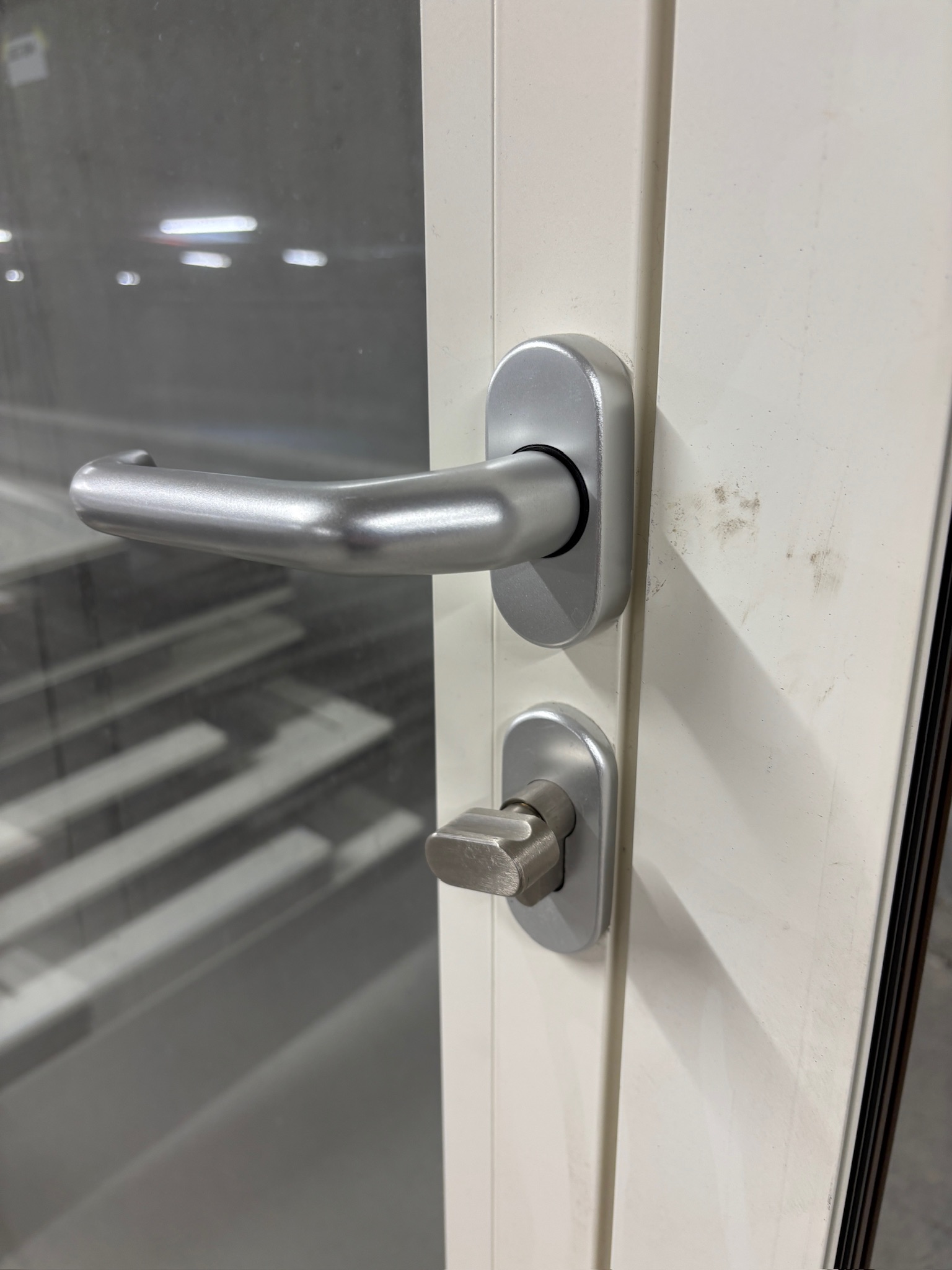 SELT / SOLD Svalahurð úr áli, H222xB101,5sm. - Umframefni 5