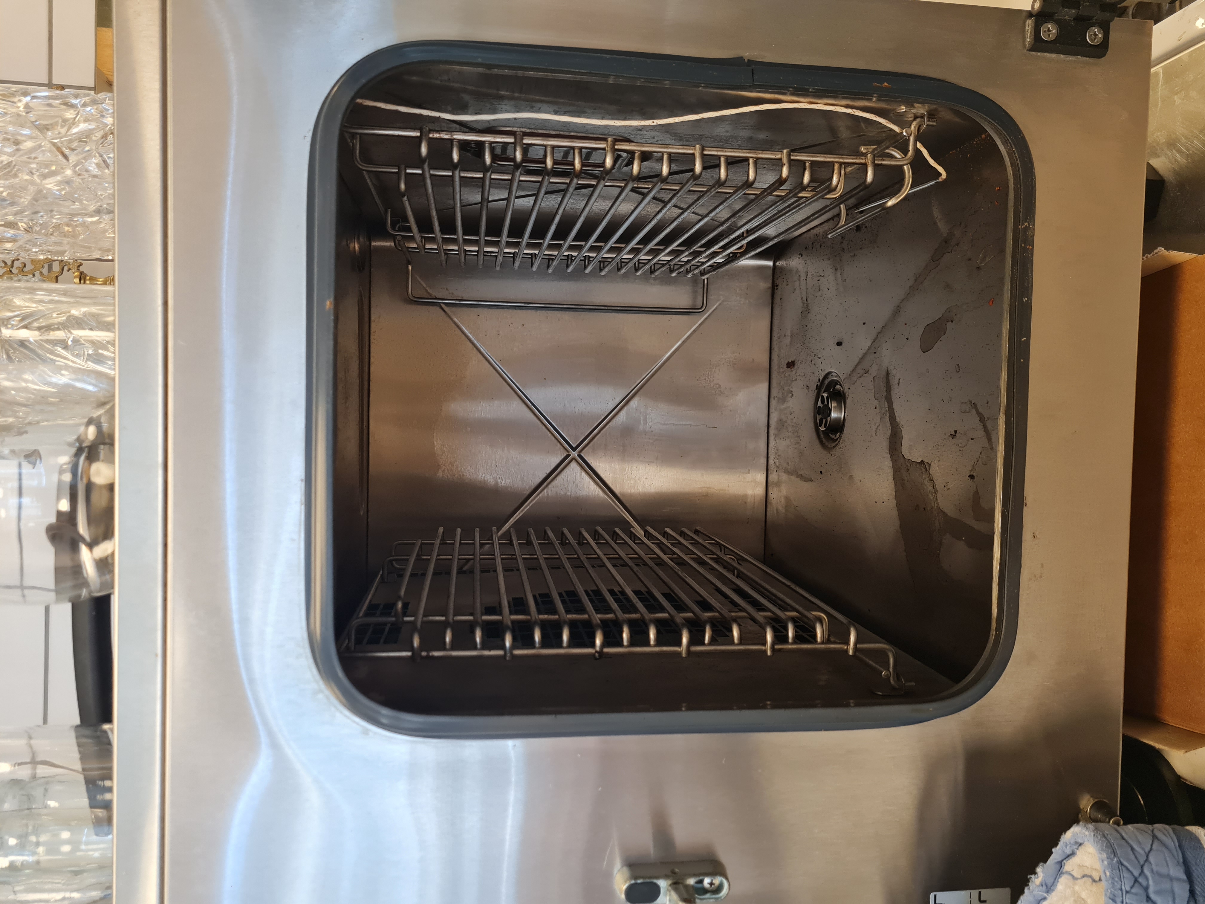 SELT / SOLD Electrolux ofn, 6 skúffur 5
