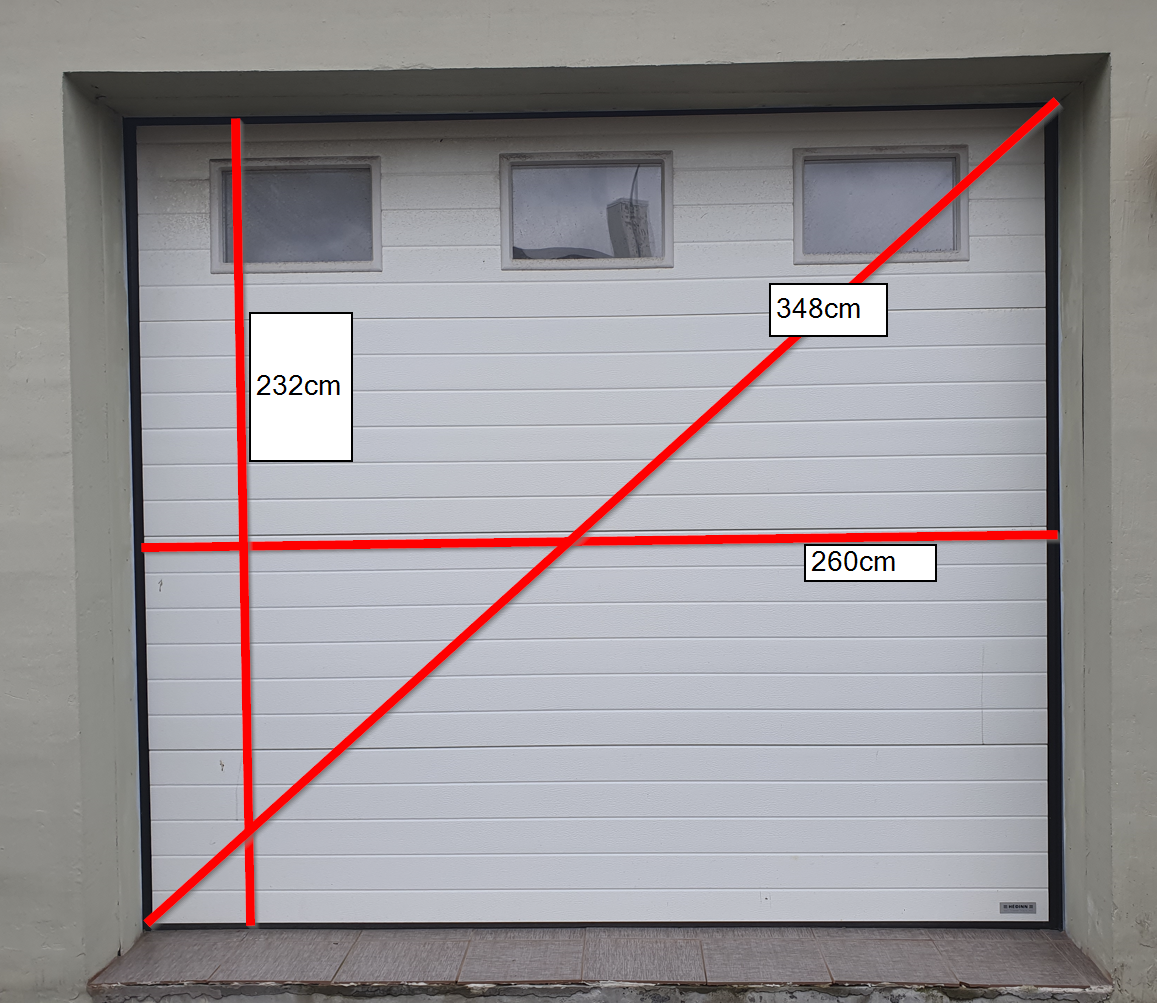 SELT / SOLD Vönduð Héðins bílskúrshurð - 260cm breidd x 232cm hæð pnr. 220
