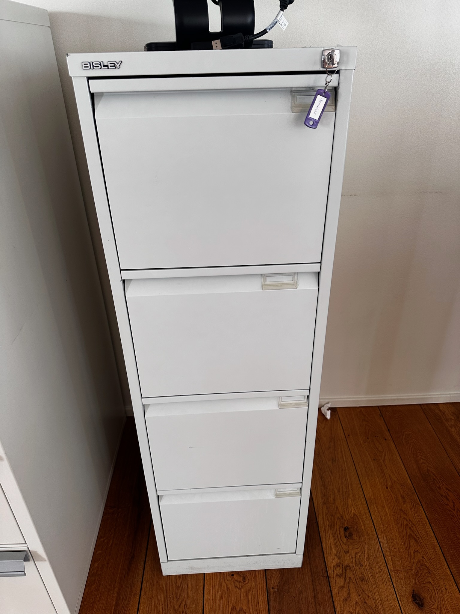 SELT / SOLD Bisley skjalaskápur 2