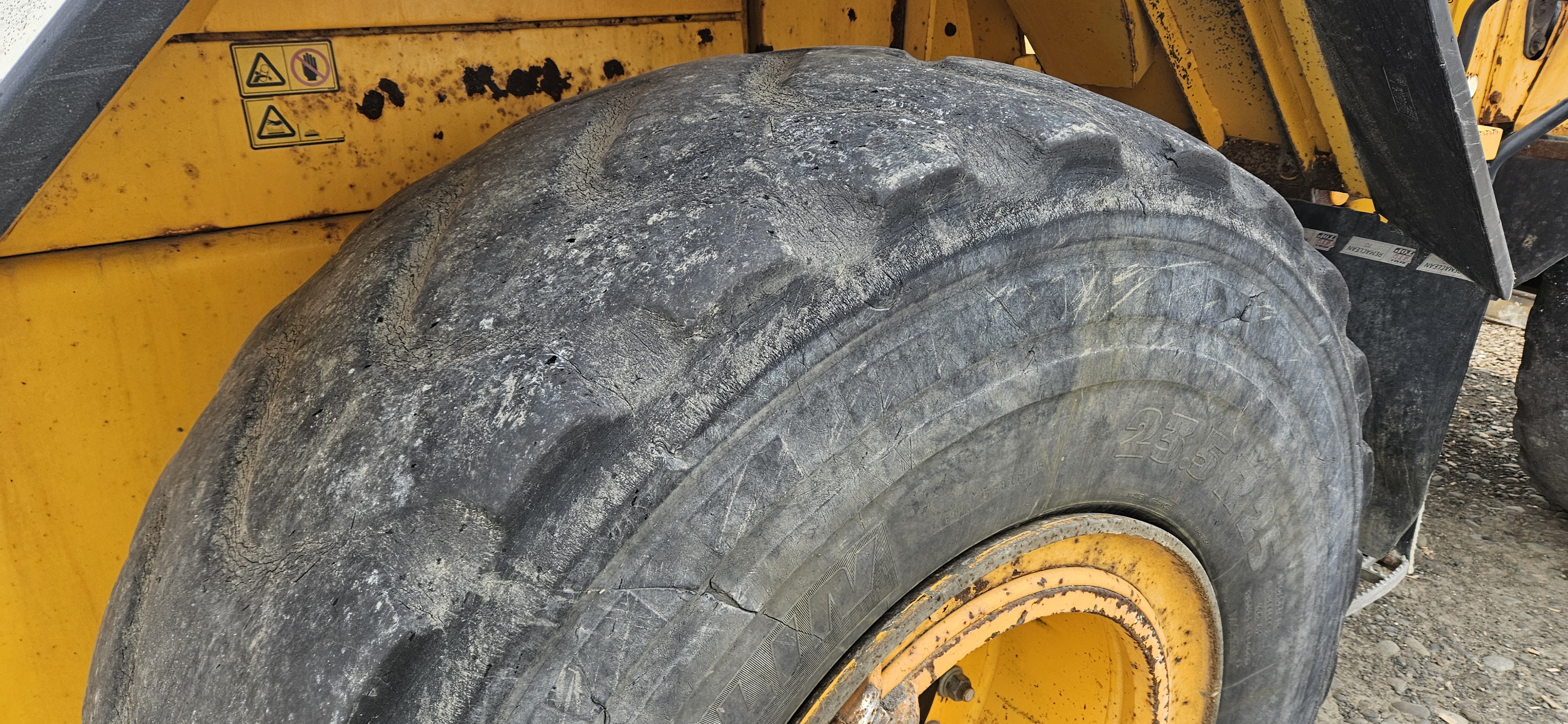 SELT / SOLD JCB 457 ZX - 2012 hjólaskófla - vinnustundir 7100 10