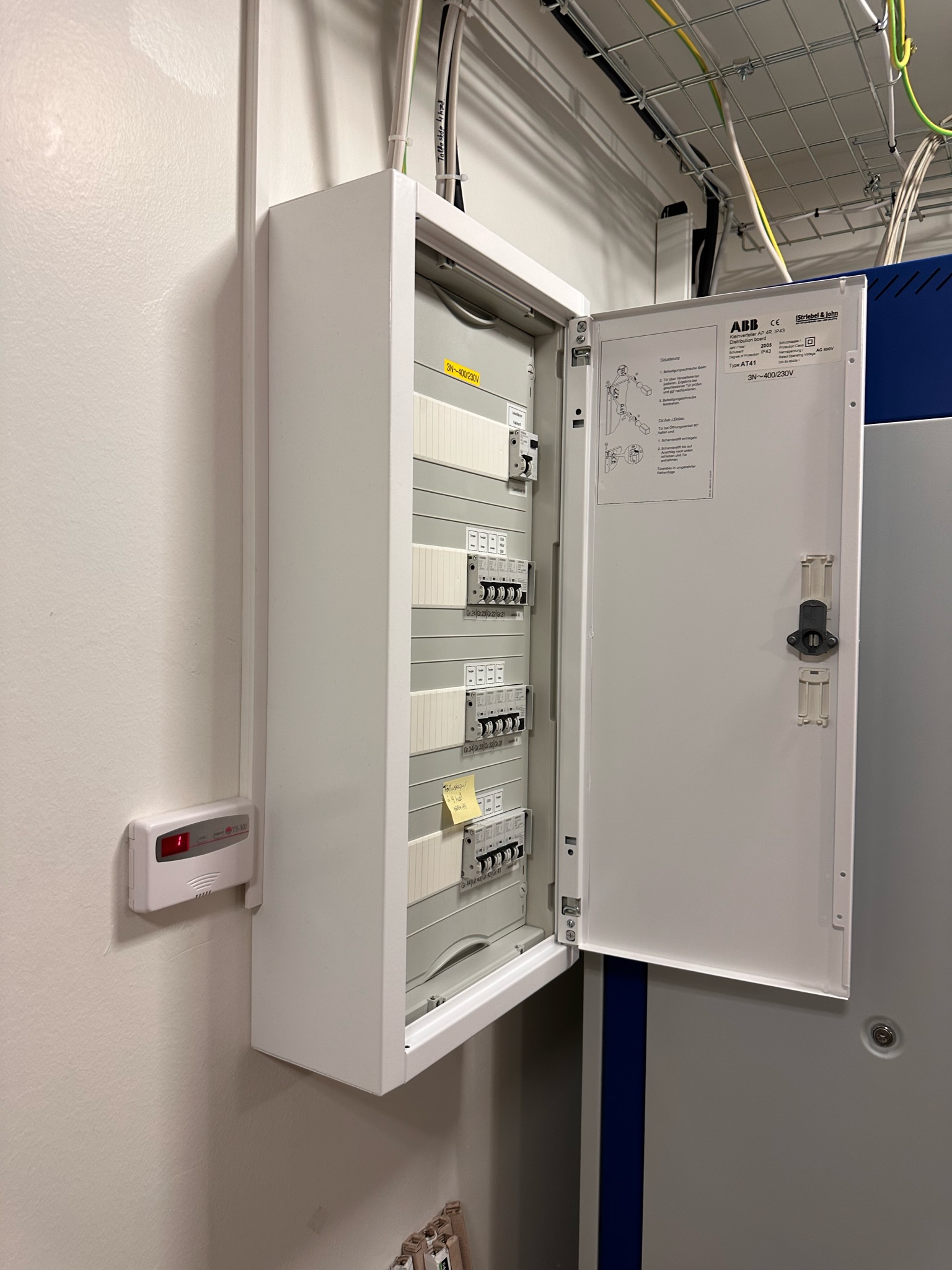 SELT / SOLD Rafmagnstafla 2
