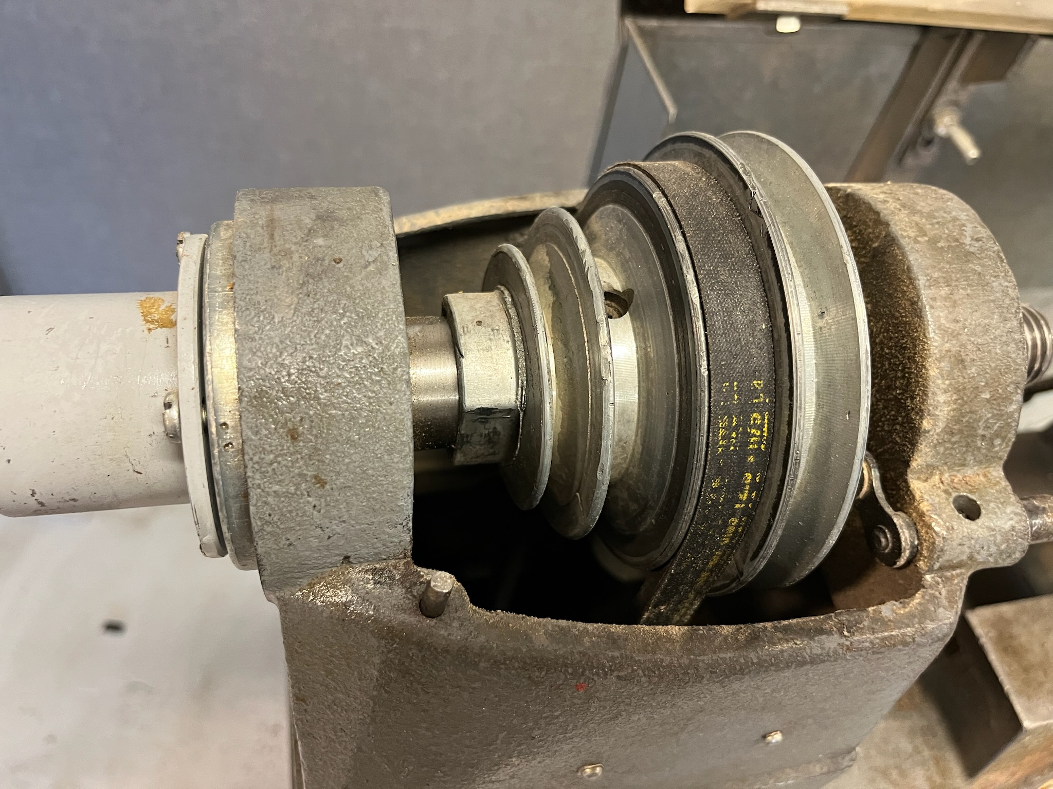 SELT / SOLD - Rockwell rennibekkur 5