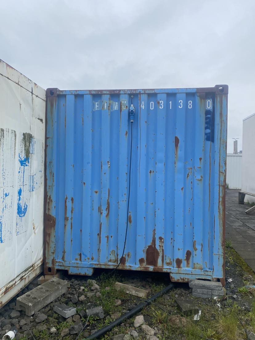 SELT / SOLD - Gámur 40 fet. Nr. 40313. m. ljós - Reykjavík 5