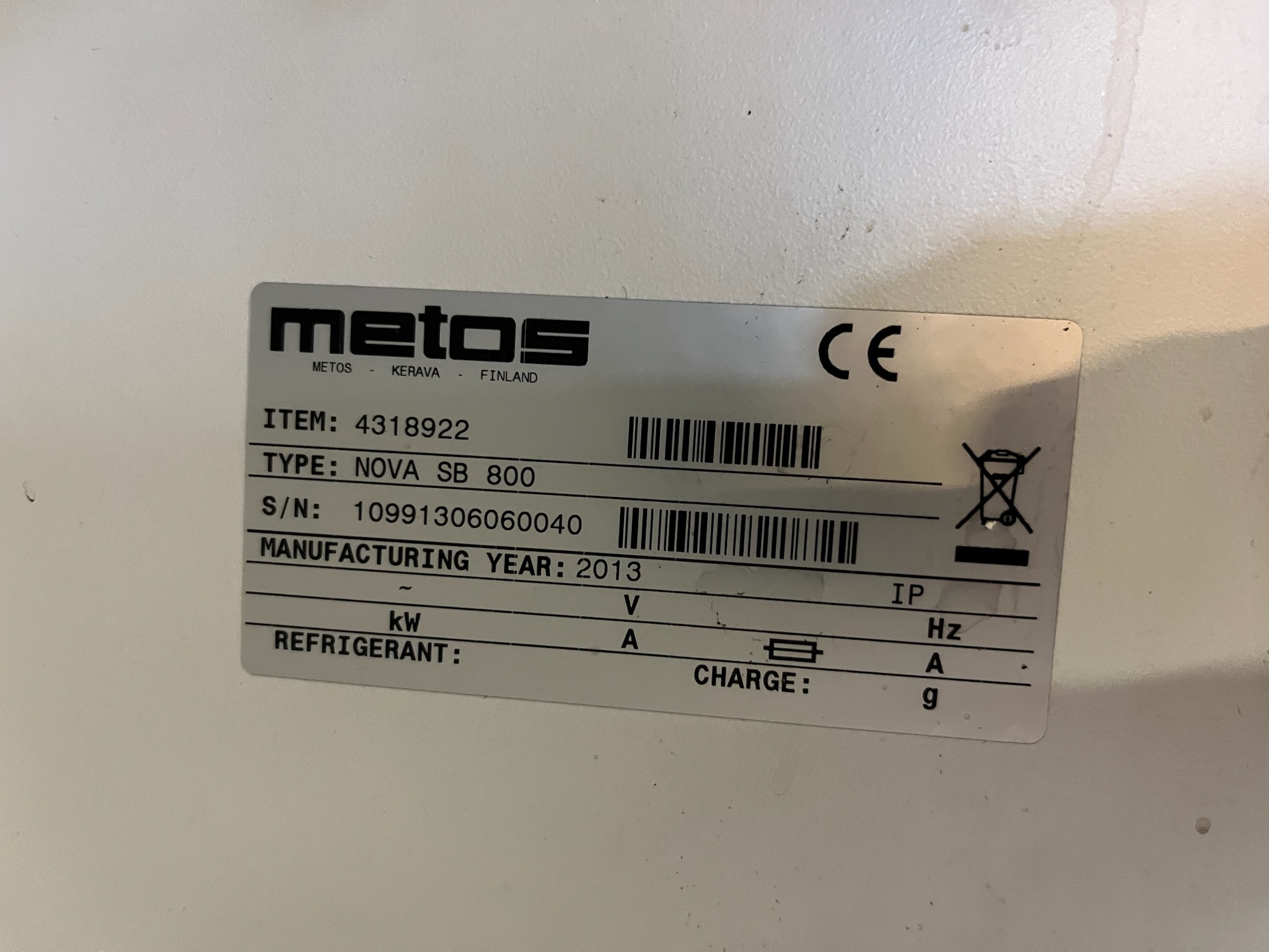 SELT / SOLD Metos drykkjarborð 8