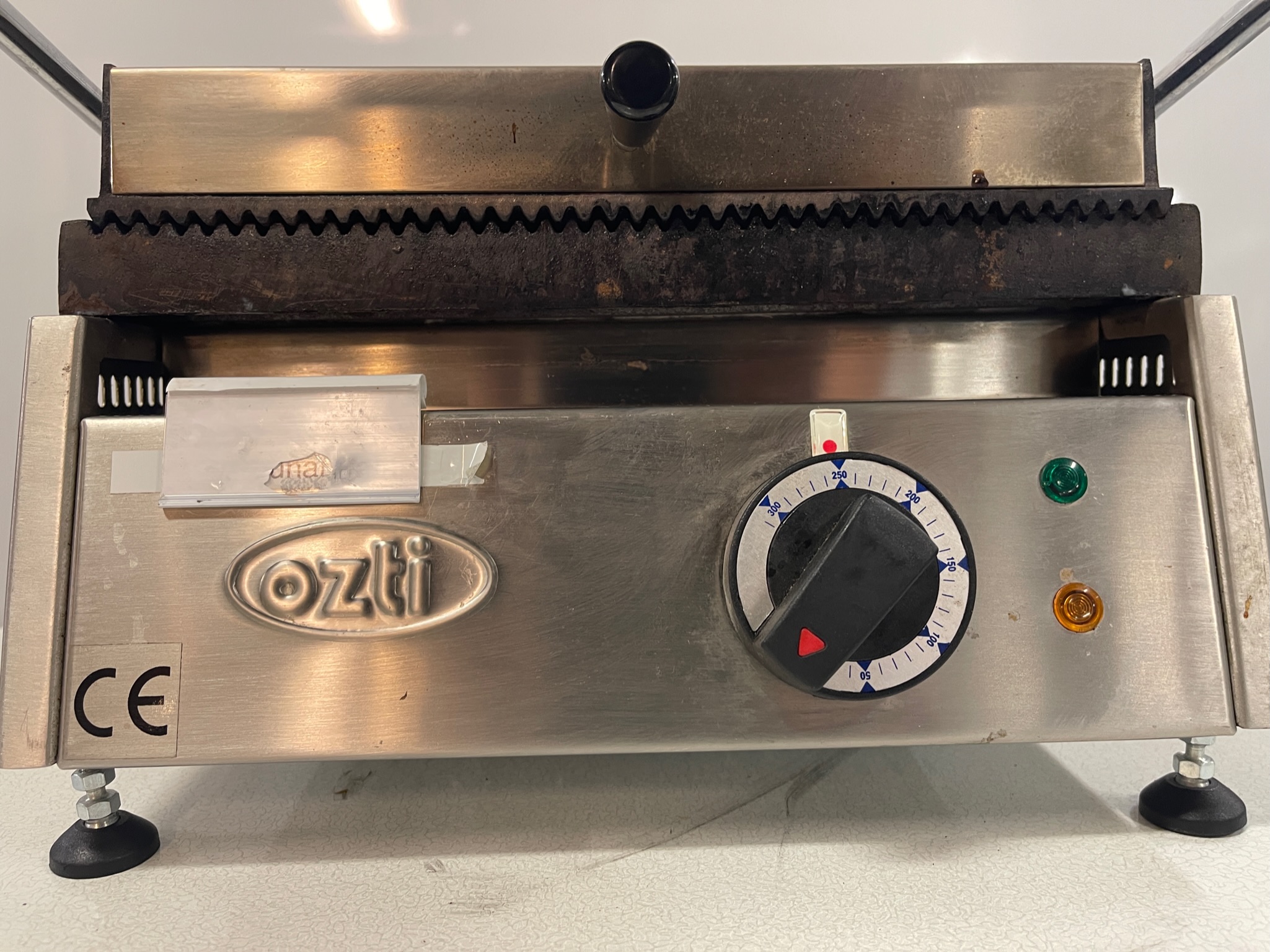 SELT / SOLD Sausage Rolling grill - 11 4