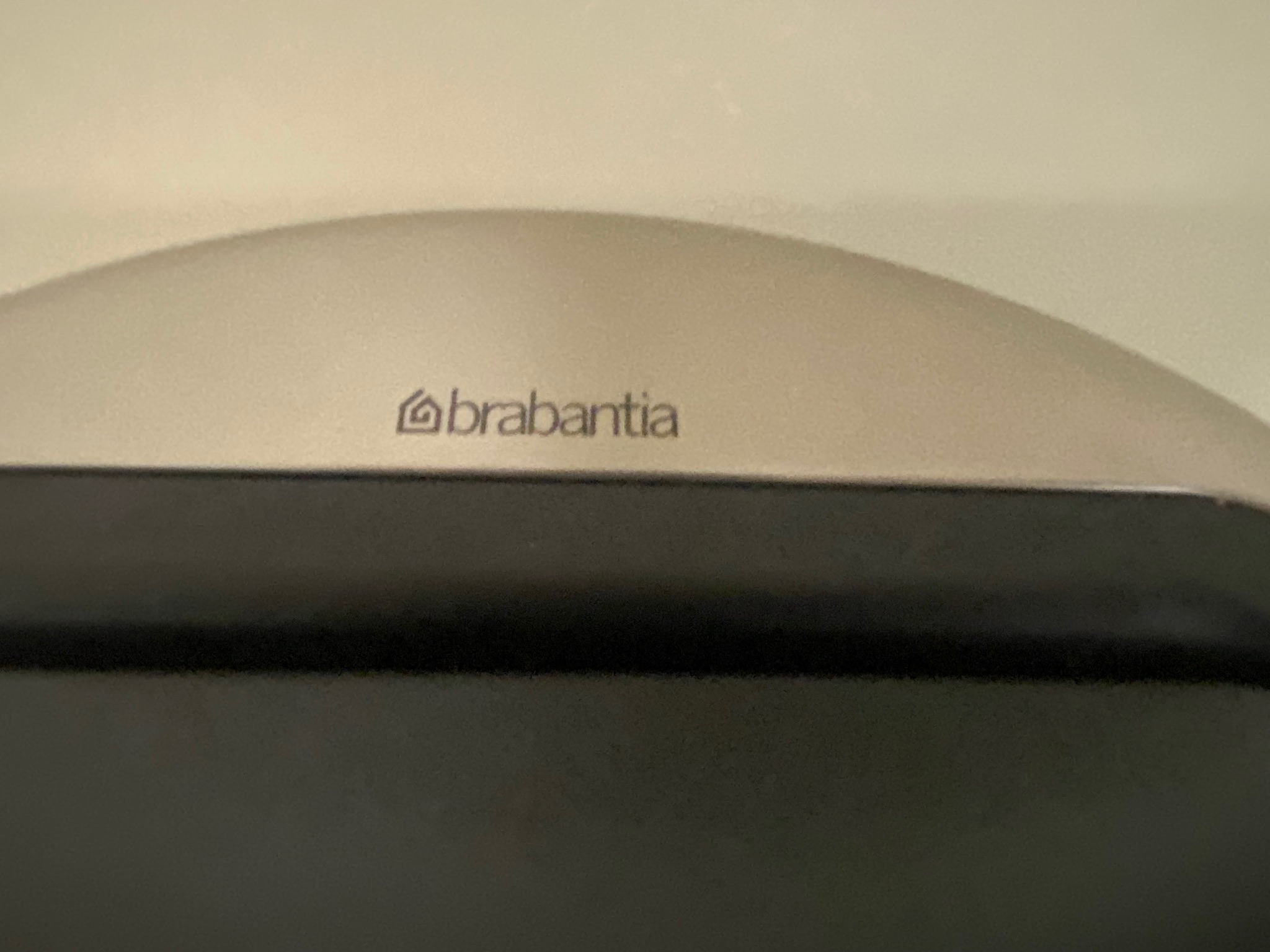 SELT / SOLD Brabantia fata, 60L 6