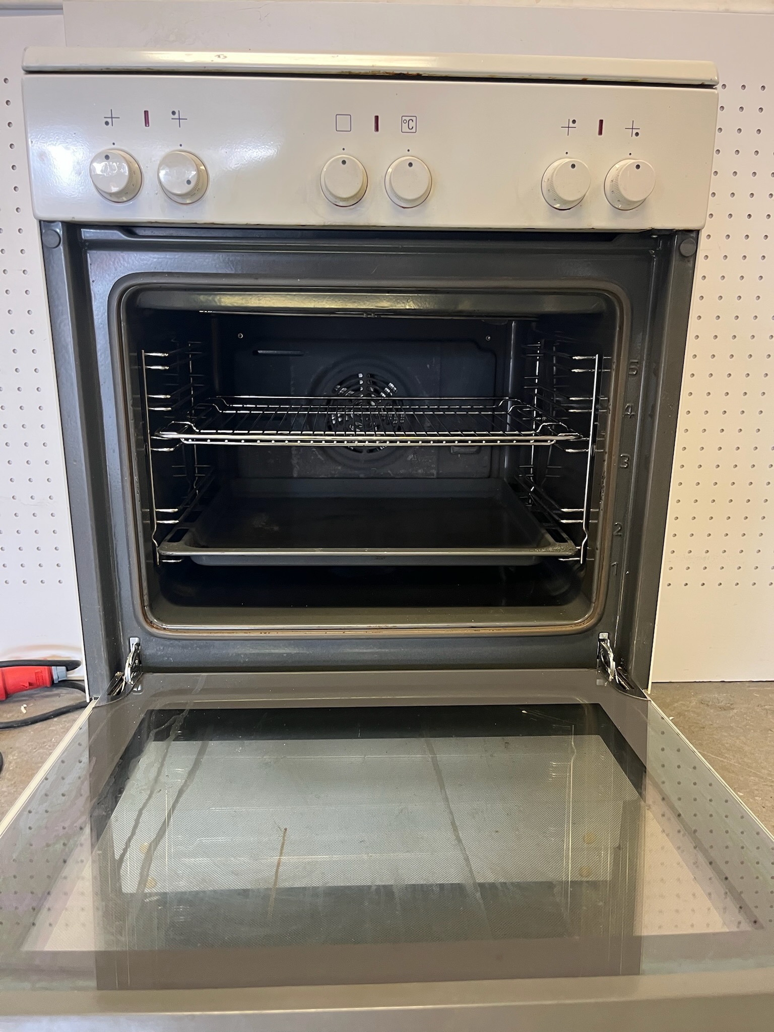 SELT / SOLD Siemens eldavél, 3ja fasa 3