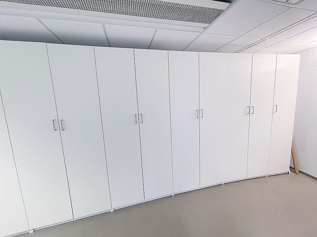 SELT / SOLD IKEA fataskápar 6 stk , H236 x B100 x D58 2