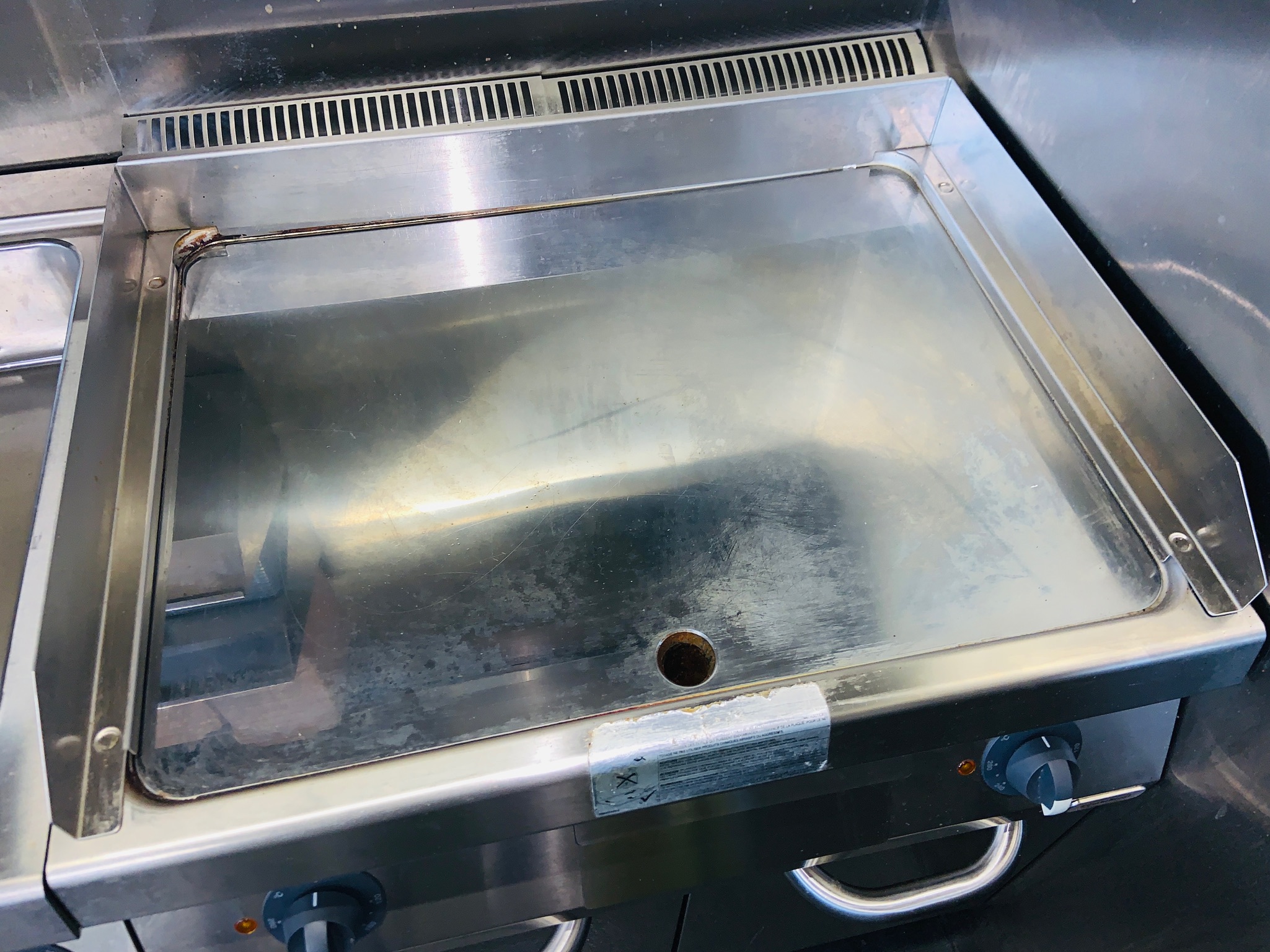 Selt/Endurnýtt-CombiSteel Plancha grill 2